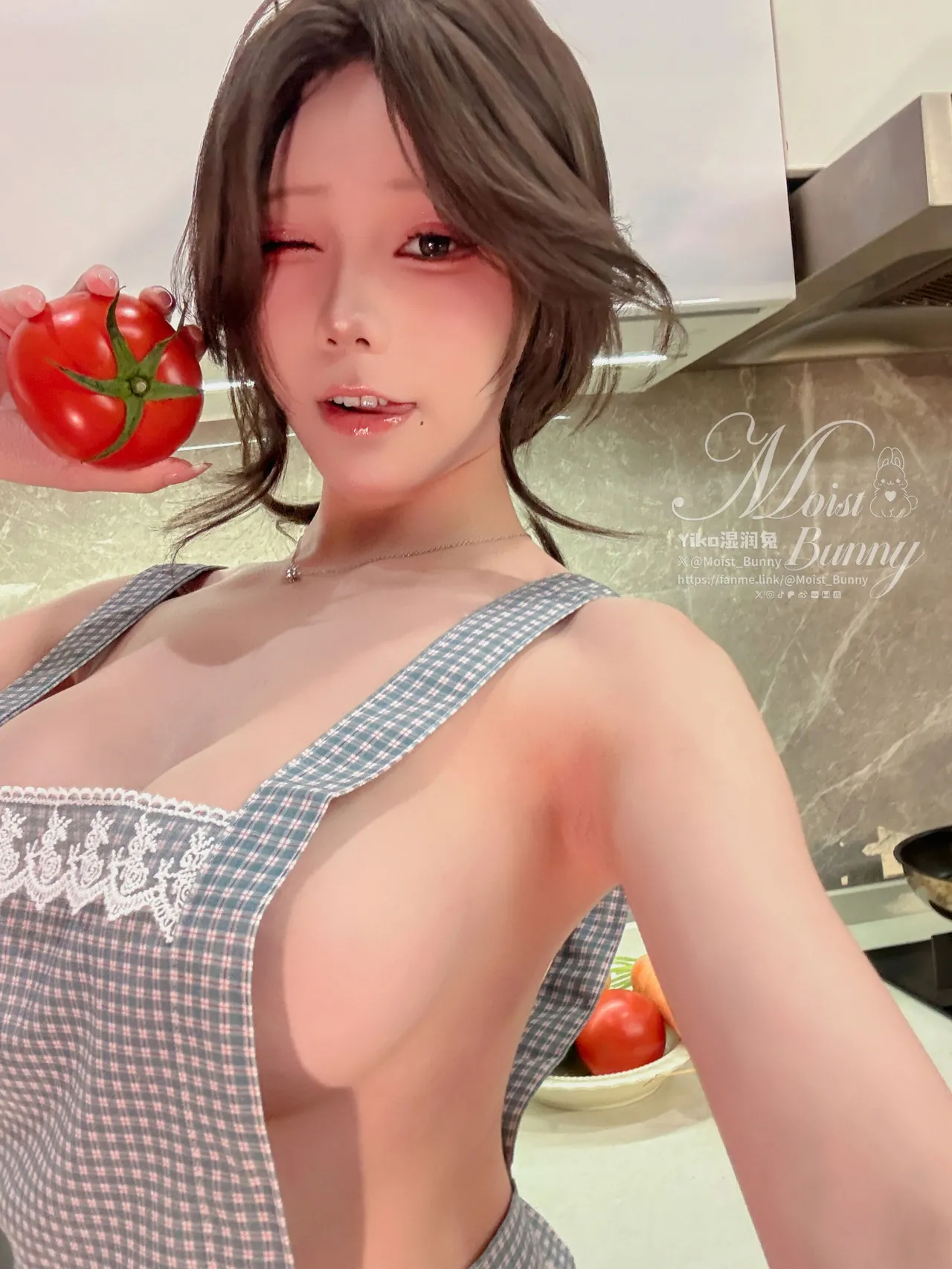 【Yiko湿润兔】2026年03月作品 继母の香 126P-erohere88.webp