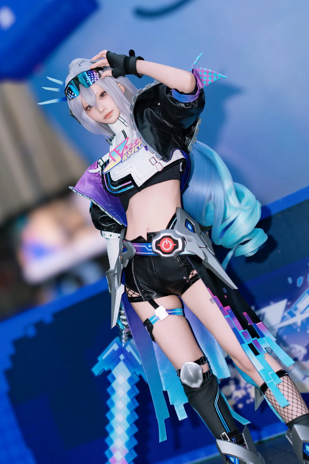 やもはちこ🐝☁️ - Silver Wolf LV.999-erohere16.webp