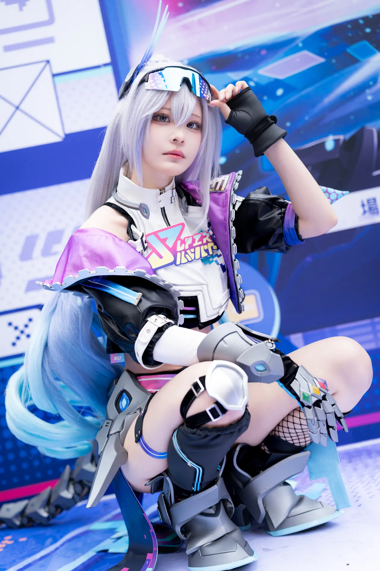 やもはちこ🐝☁️ - Silver Wolf LV.999-erohere36.webp