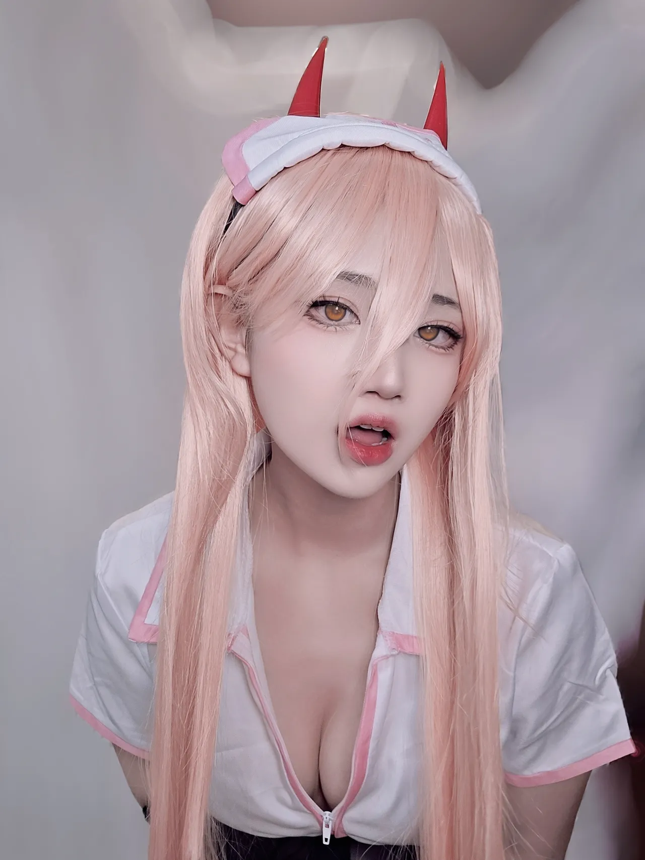 キツネ - Nurse Power-erohere3.webp