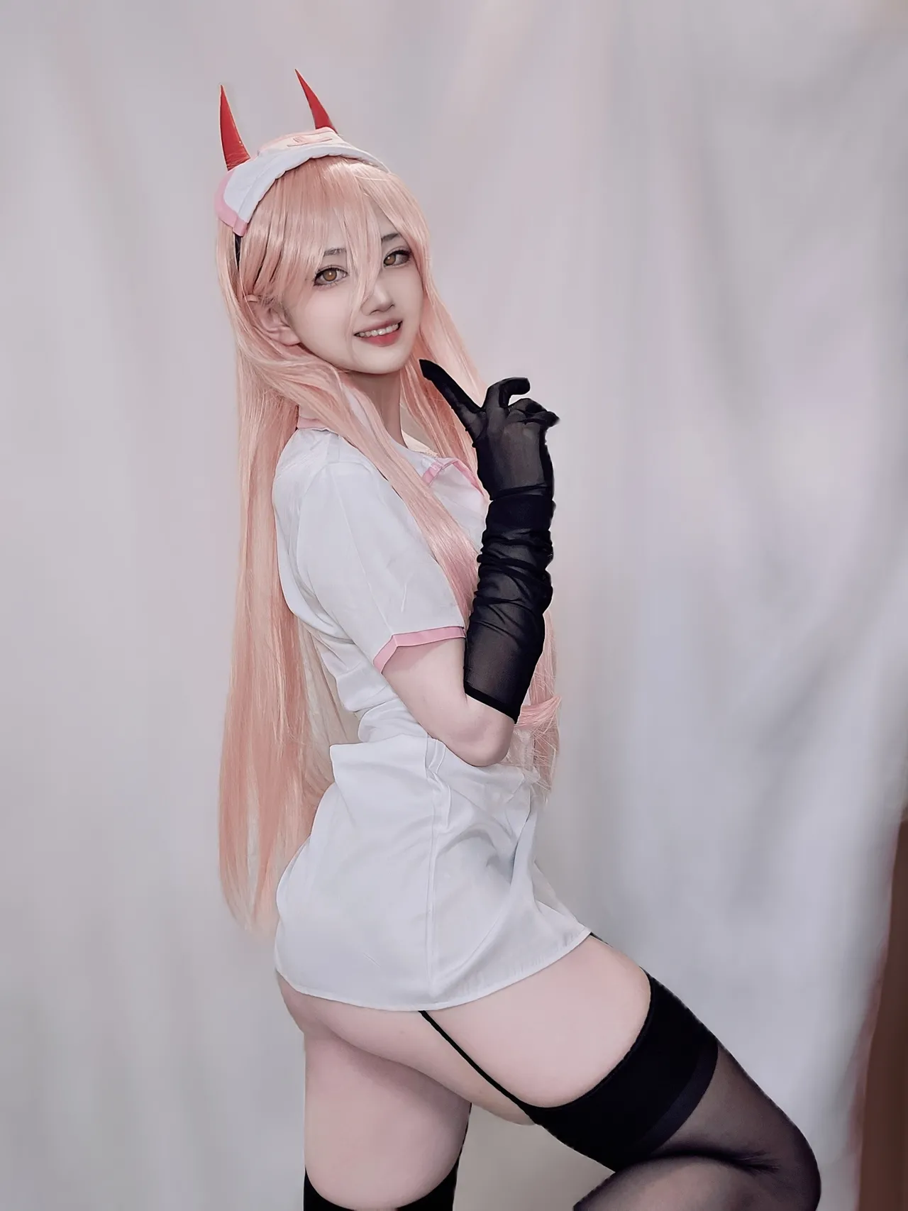 キツネ - Nurse Power-erohere6.webp