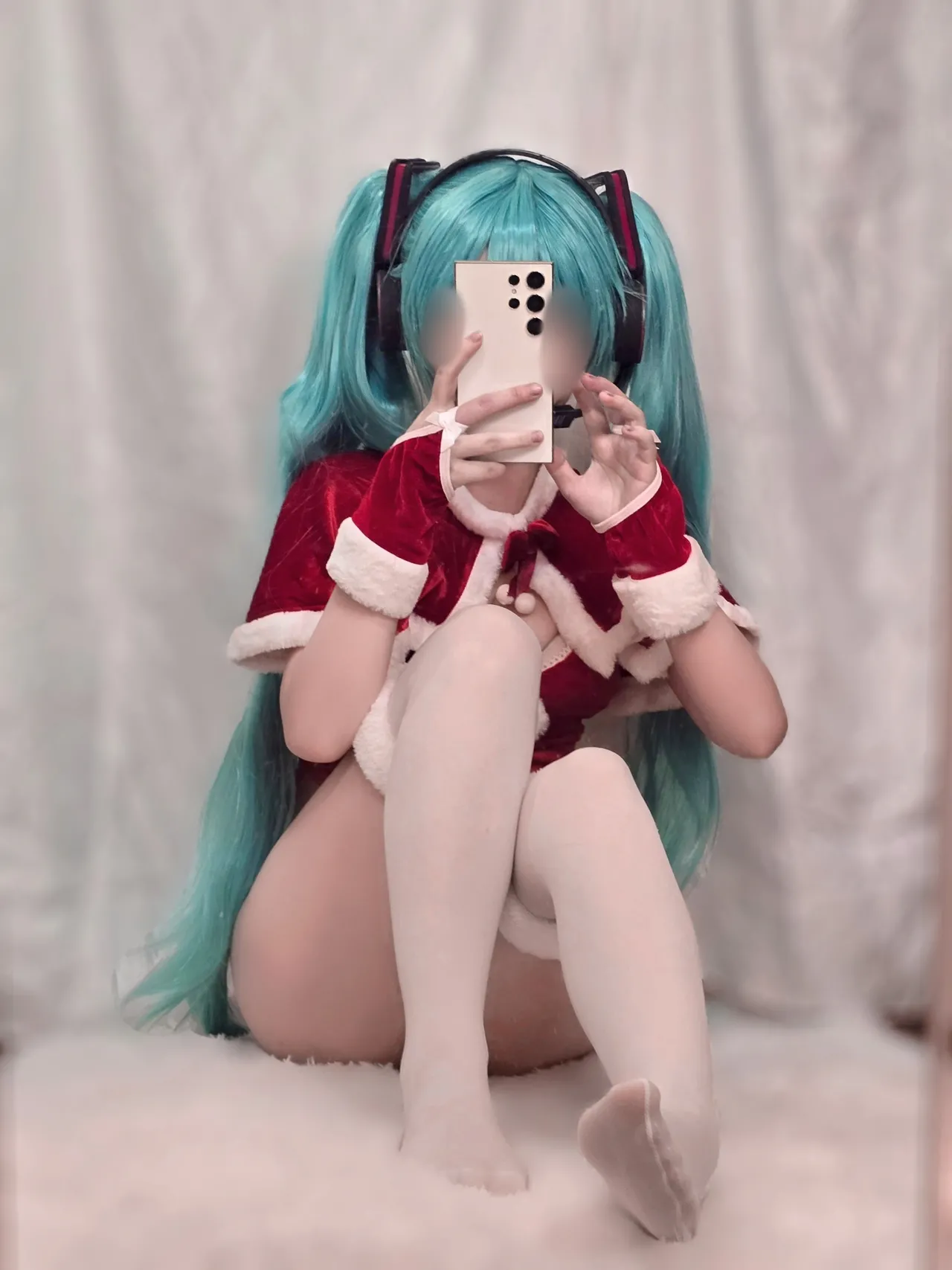 キツネ - Santa Miku-erohere14.webp