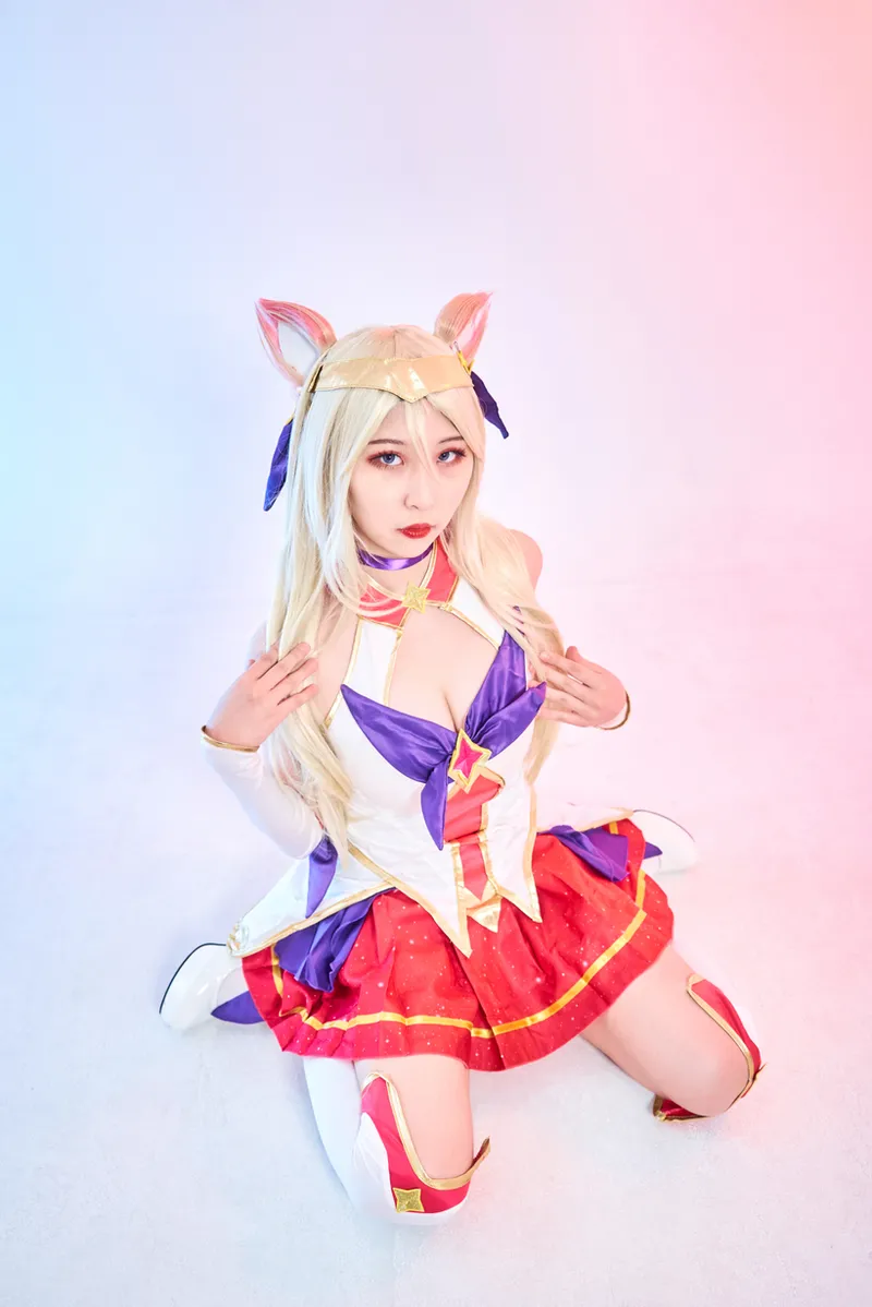 ラナ - Ahri-erohere2.webp