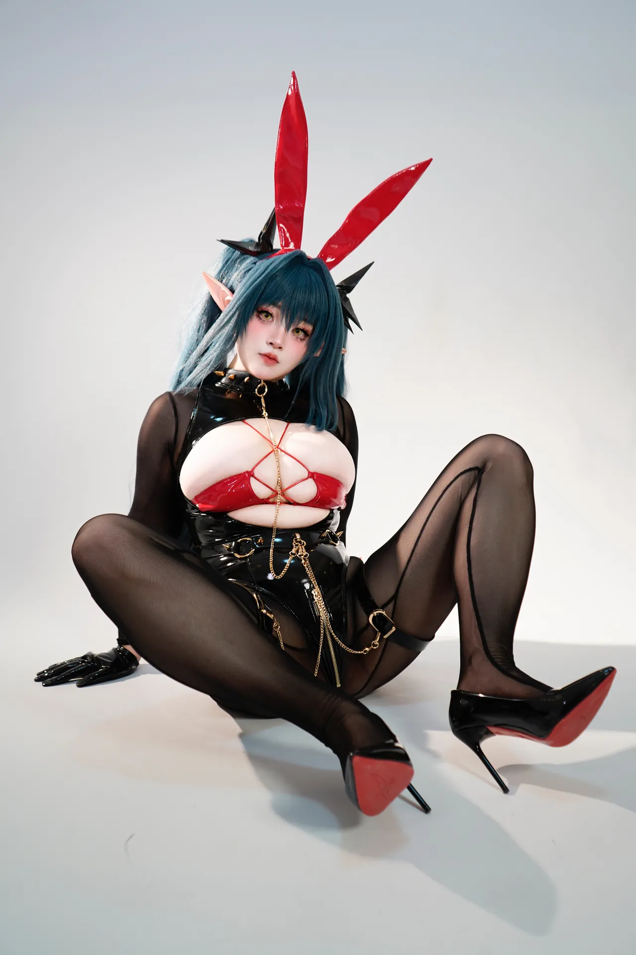 Izmmmao (一只猫猫帽) - Regensburg The Dark Dragon’s Dungeon Azur Lane — Photo 155