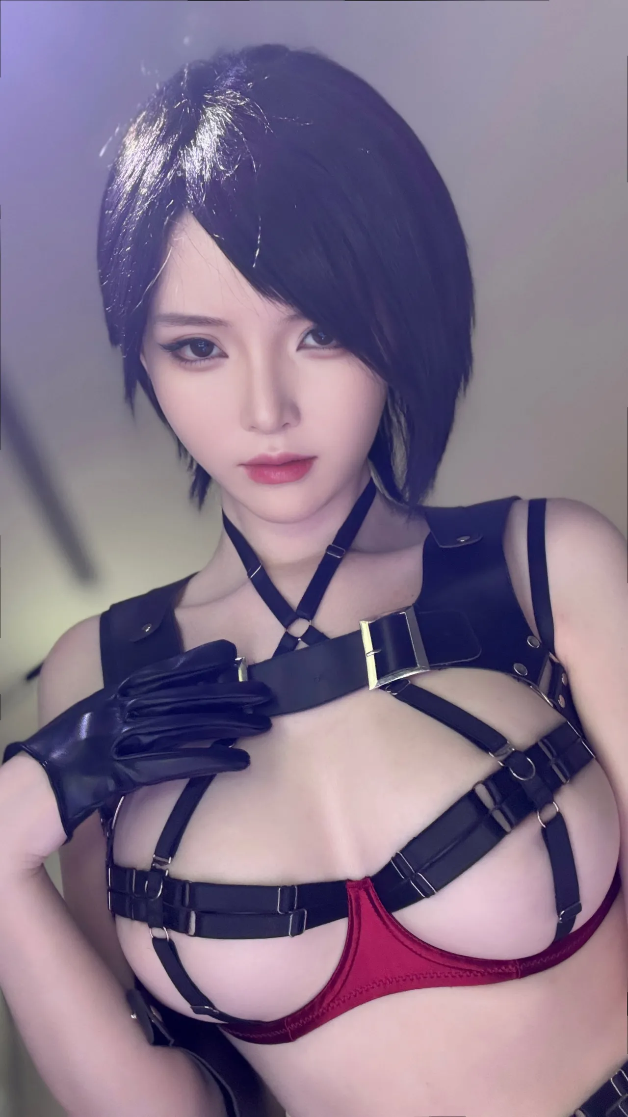 一小央泽 (泽鸽啊) -艾达王 (生化危机)-erohere19.webp