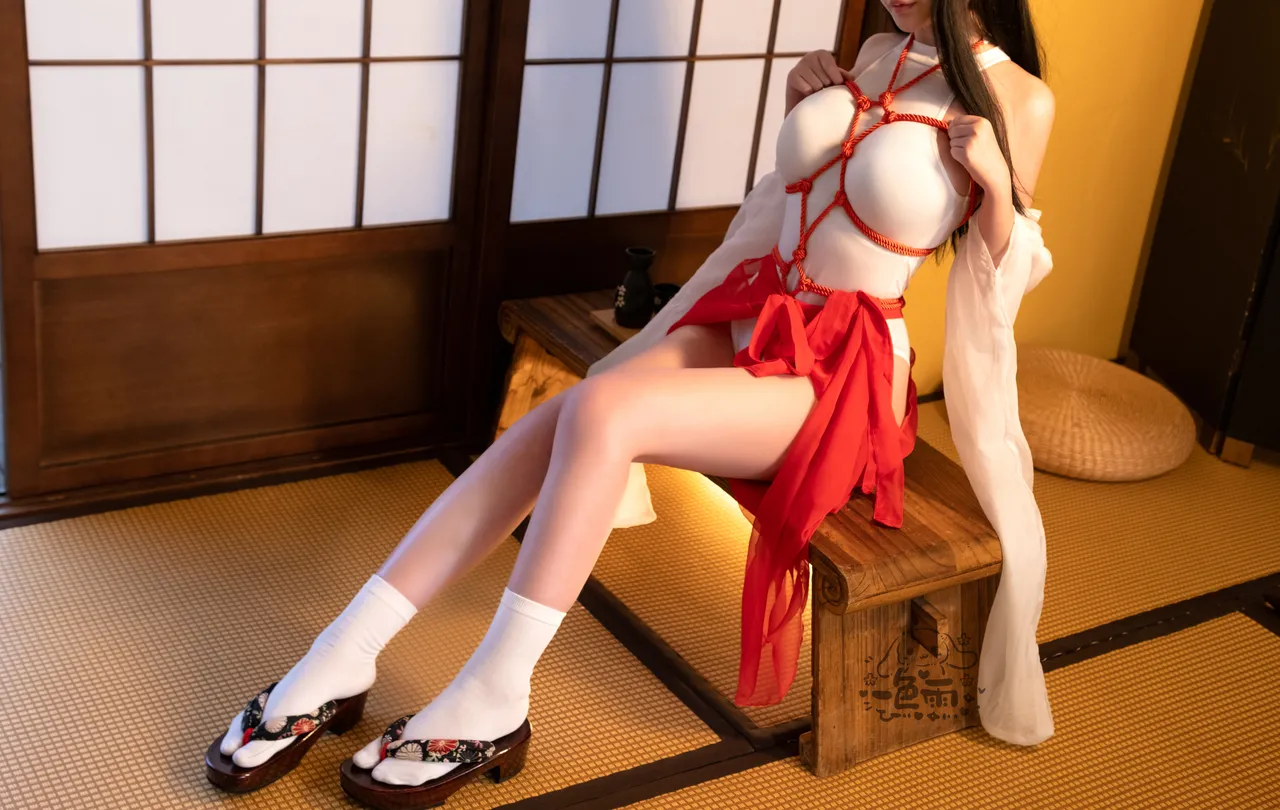 一色雨 - Pack-erohere16.webp