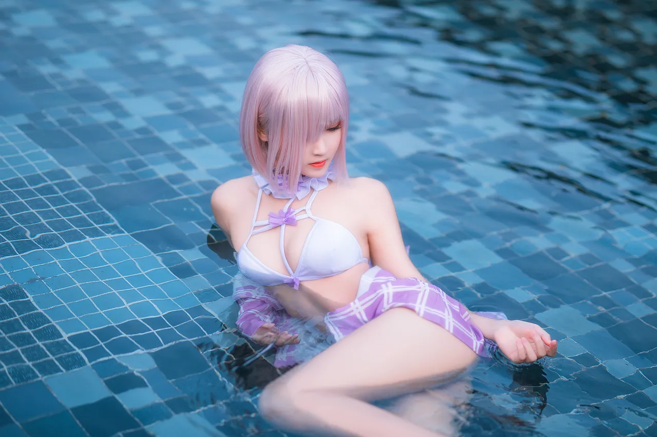 三度_69玛修泳装-erohere24.webp