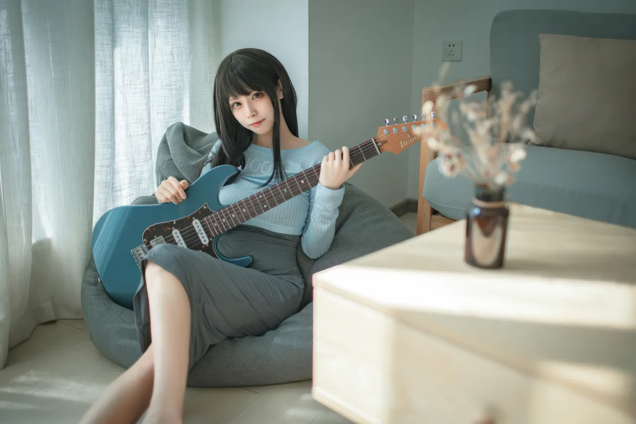 三無人型 - 吉他妹妹-erohere2.webp