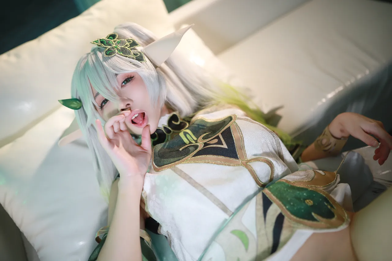 上杉绘梨落 (Uesugi hui Nashi Ochi) cosplay Nahida - Genshin Impact-erohere45.webp