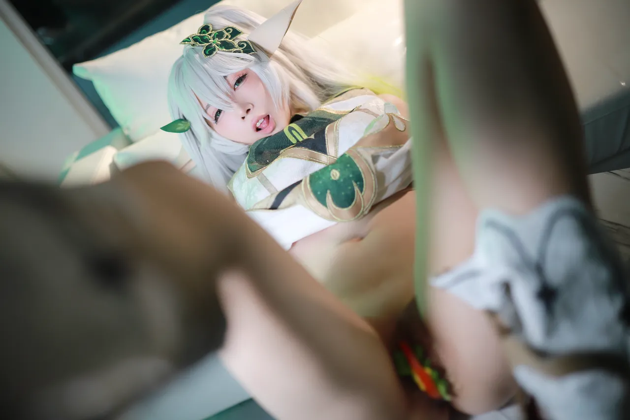 上杉绘梨落 (Uesugi hui Nashi Ochi) cosplay Nahida - Genshin Impact-erohere5.webp