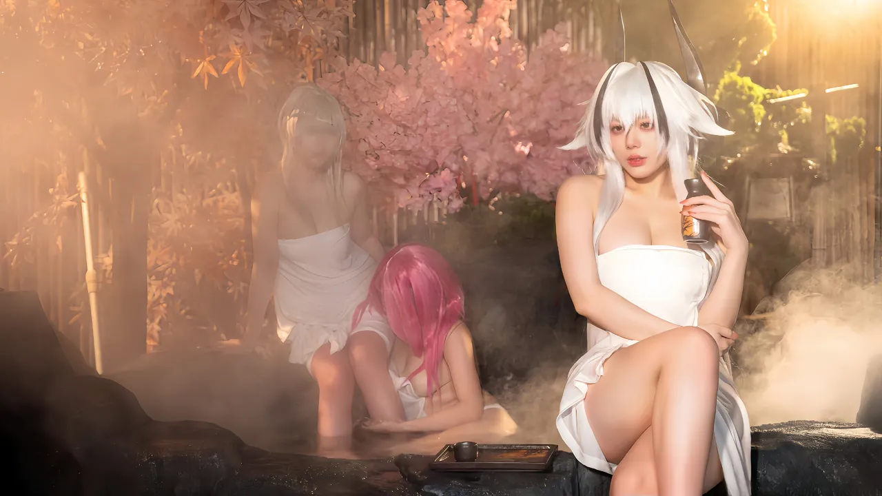 九言 小瑶幺幺 喜茶苍苍子-碧蓝温泉-erohere18.webp