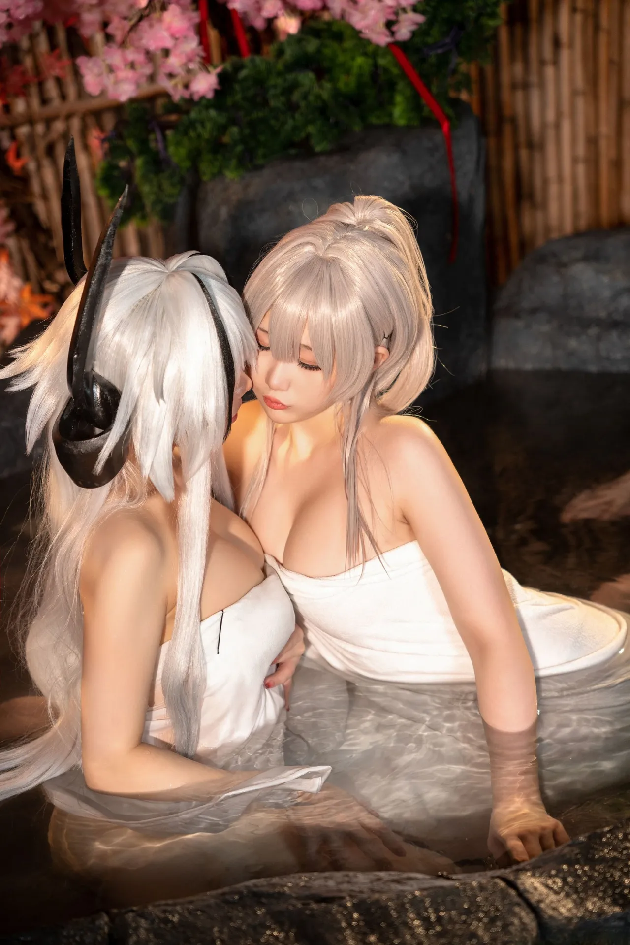 九言 小瑶幺幺 喜茶苍苍子-碧蓝温泉-erohere30.webp