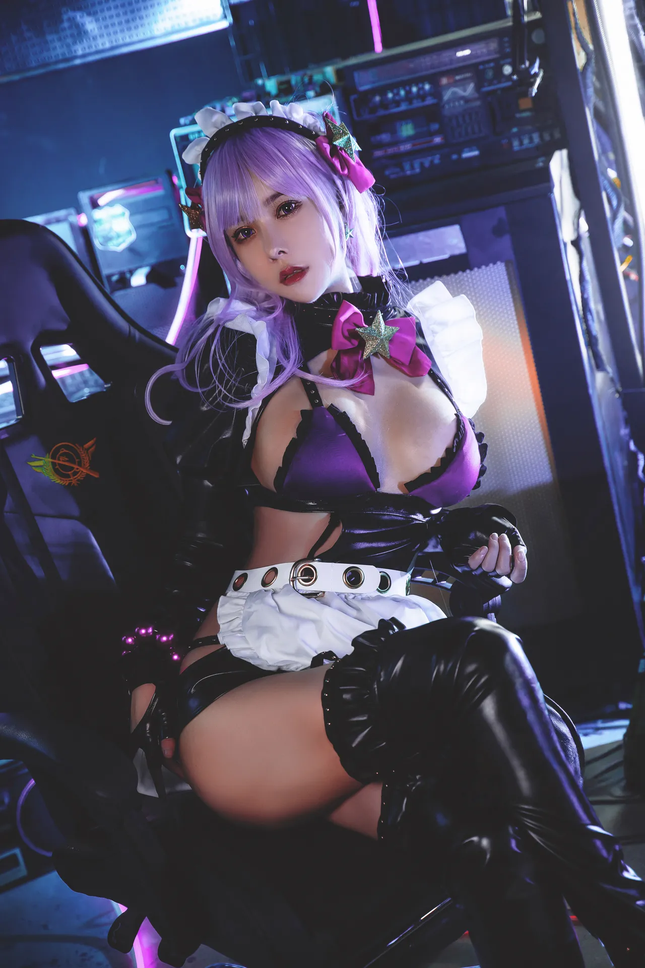 亚马逊鲶鱼 - FGO BB 同人女仆-erohere10.webp