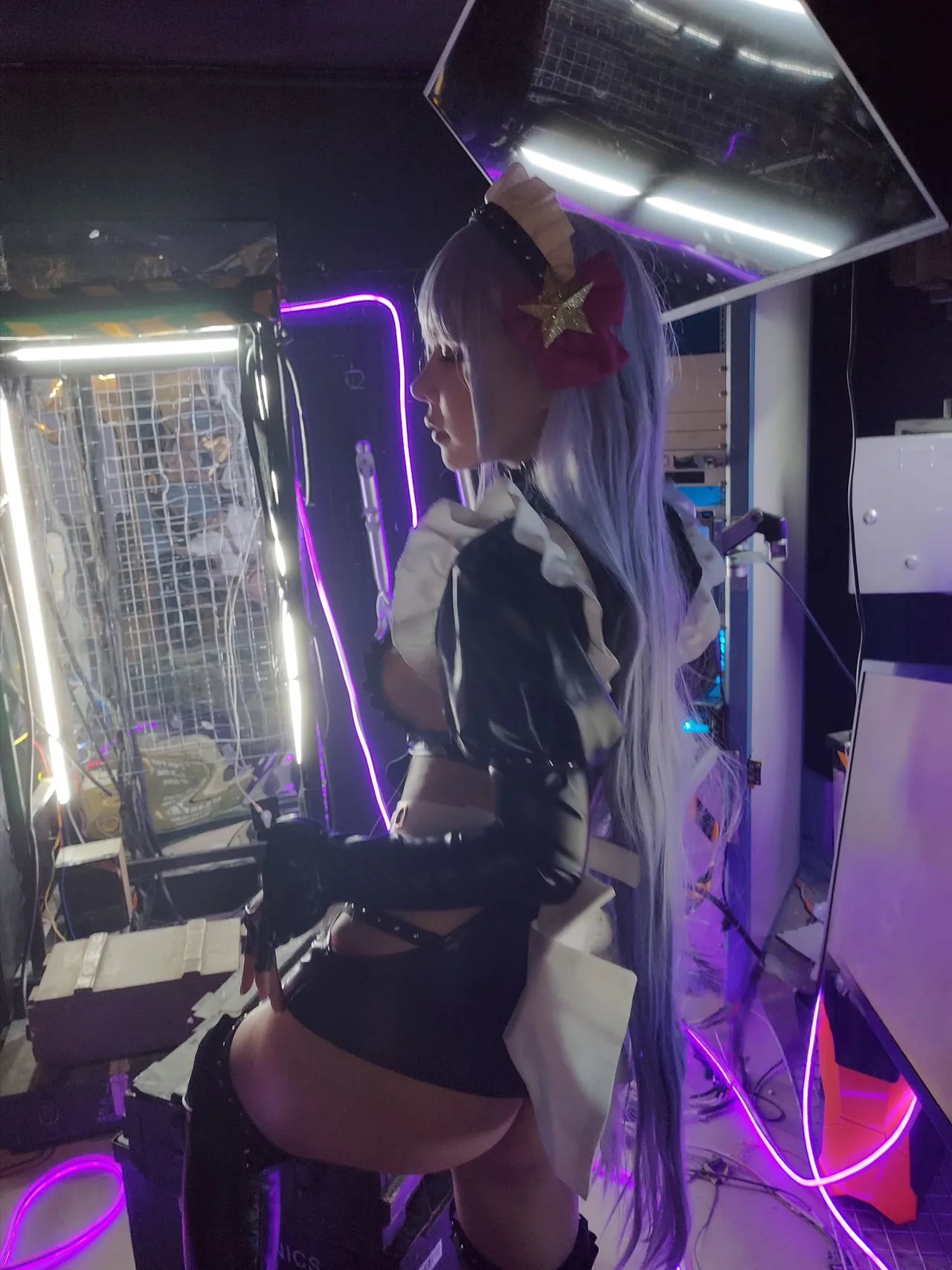 亚马逊鲶鱼 - FGO BB 同人女仆-erohere12.webp