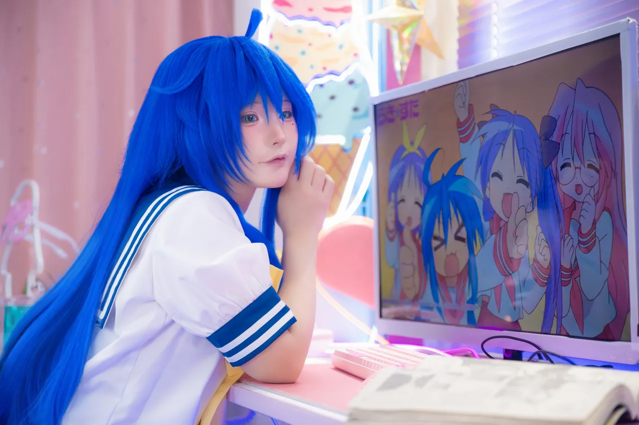 初音ひとり - Konata Izumi-erohere21.webp