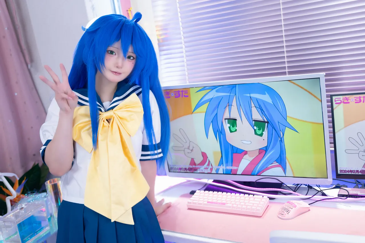 初音ひとり - Konata Izumi-erohere24.webp