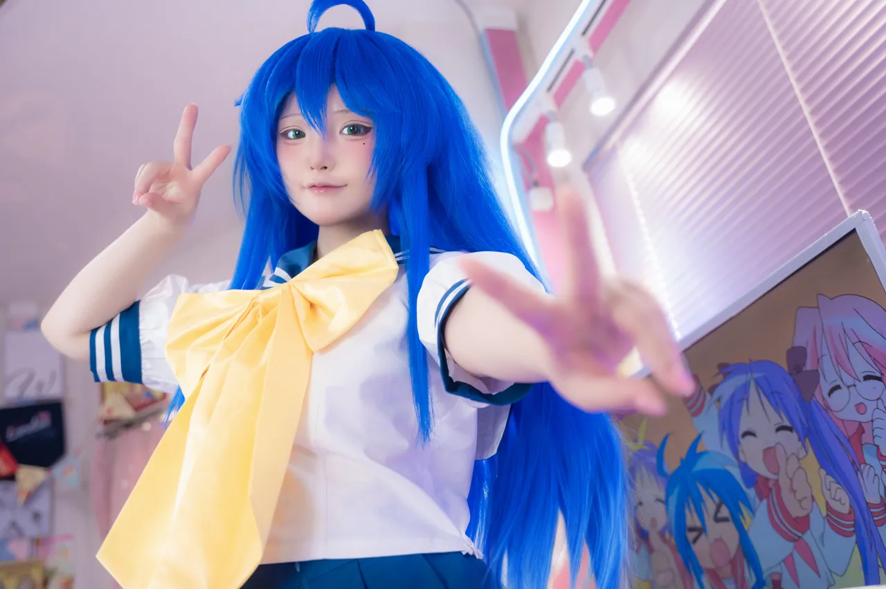 初音ひとり - Konata Izumi-erohere3.webp