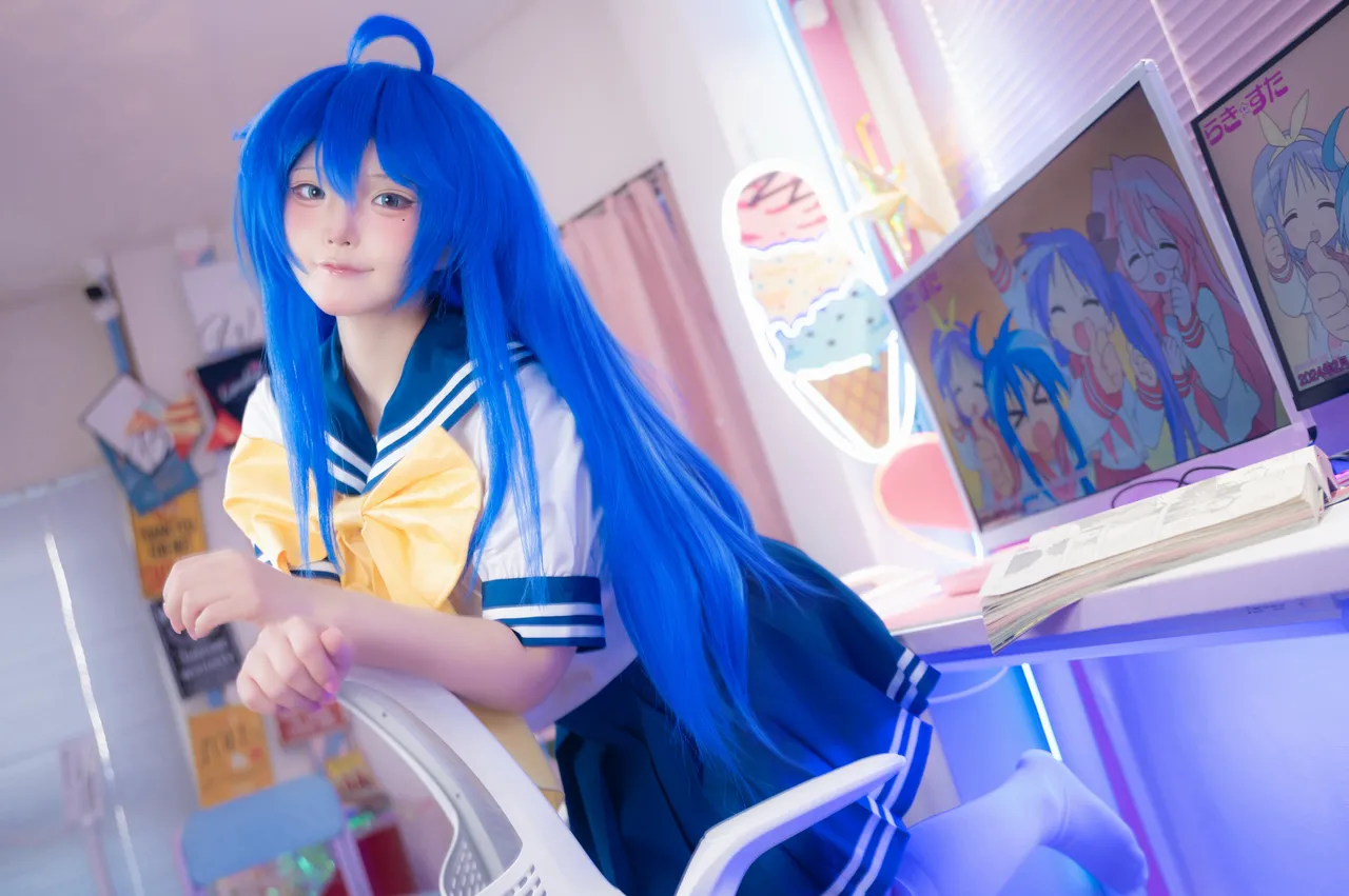 初音ひとり - Konata Izumi-erohere5.webp