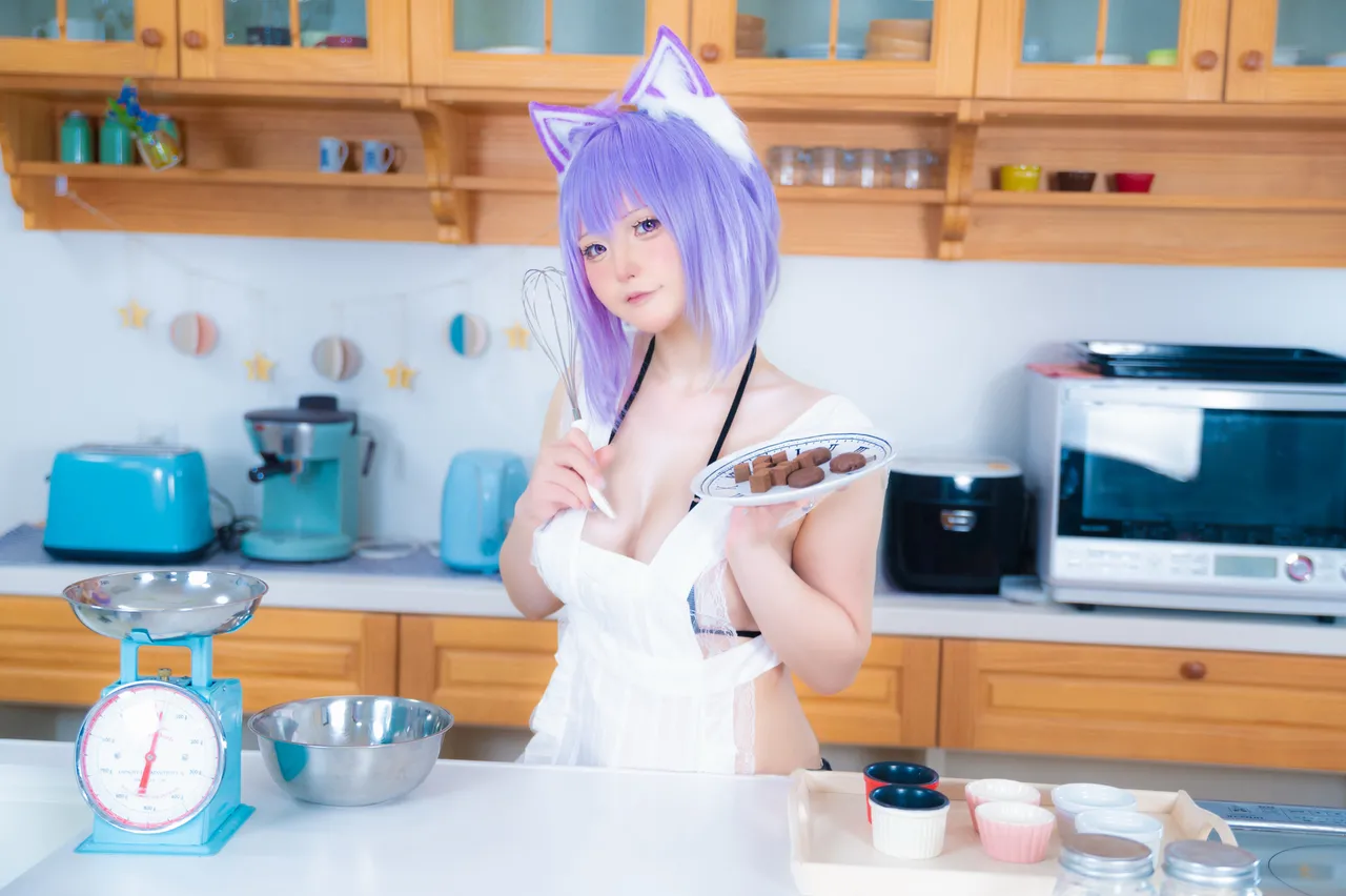 初音ひとり - Okayu apron-erohere5.webp