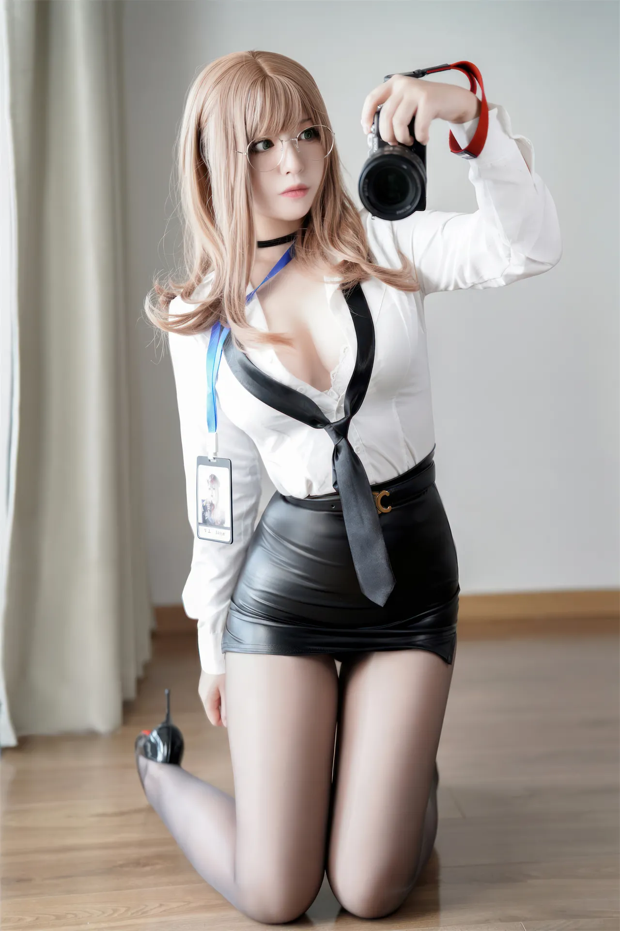 半半子 - 胜利女神：妮姬 艾玛 秘书-erohere51.webp