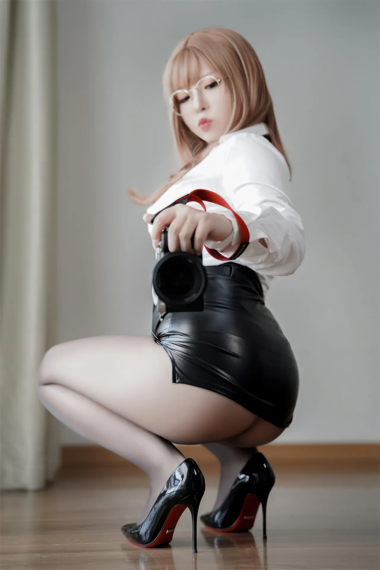 半半子 - 胜利女神：妮姬 艾玛 秘书-erohere58.webp