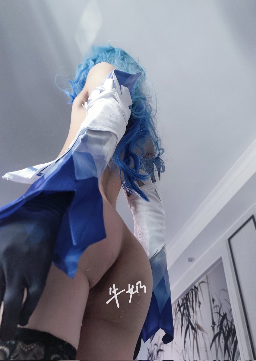 南亿一依怡nayee牛奶milkyo推特写真整理-erohere300.jpg
