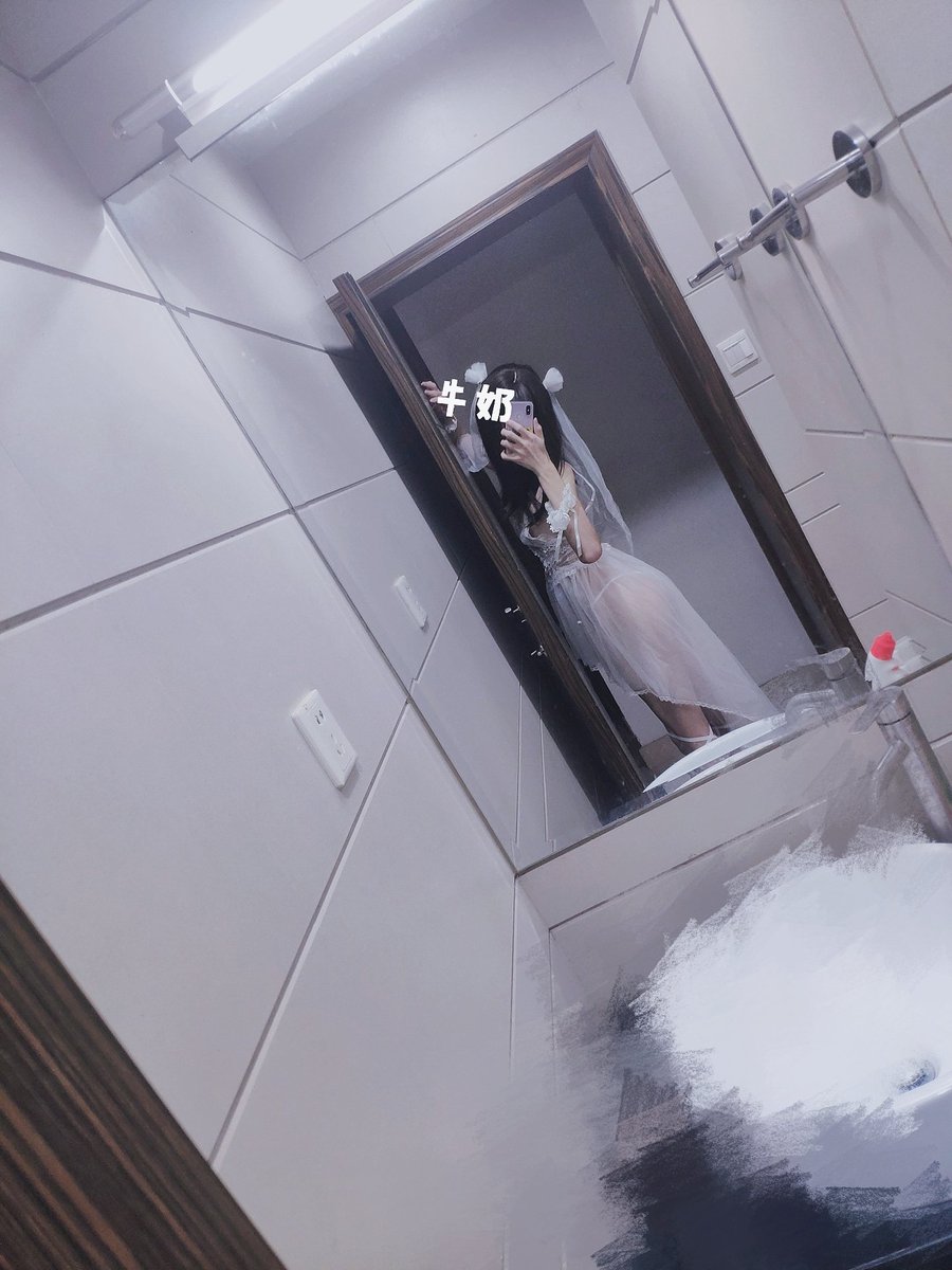南亿一依怡nayee牛奶milkyo推特写真整理-erohere34.jpg