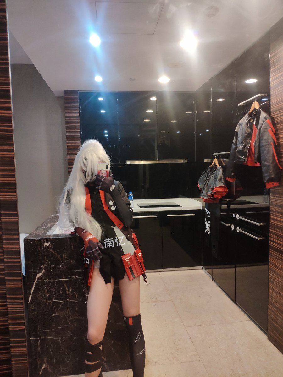 南亿一依怡nayee牛奶milkyo推特写真整理-erohere550.jpg