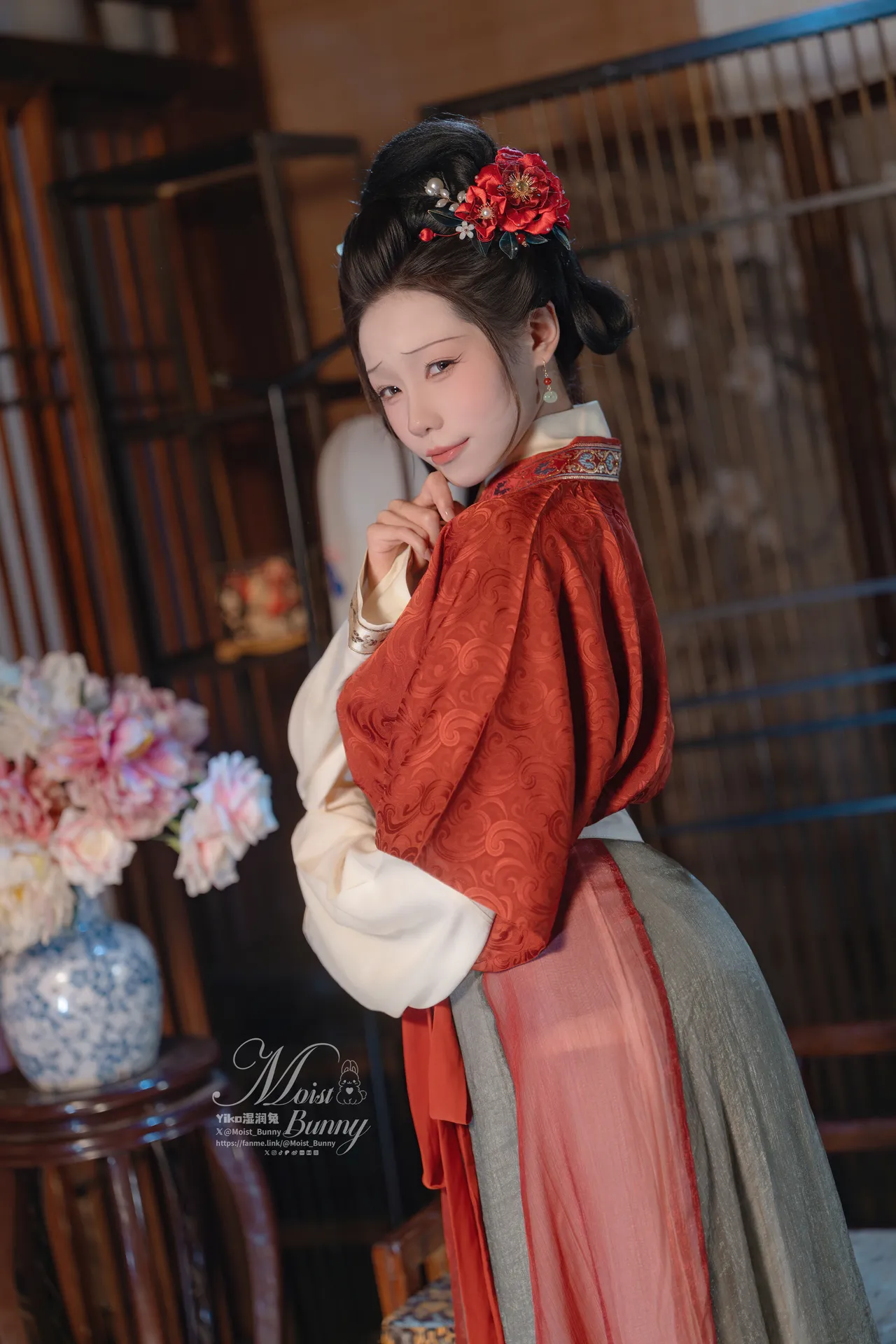 咬一口兔娘ovo (Yaokoututu) – Pan Jinlian (Jin Ping Mei)-erohere10.webp