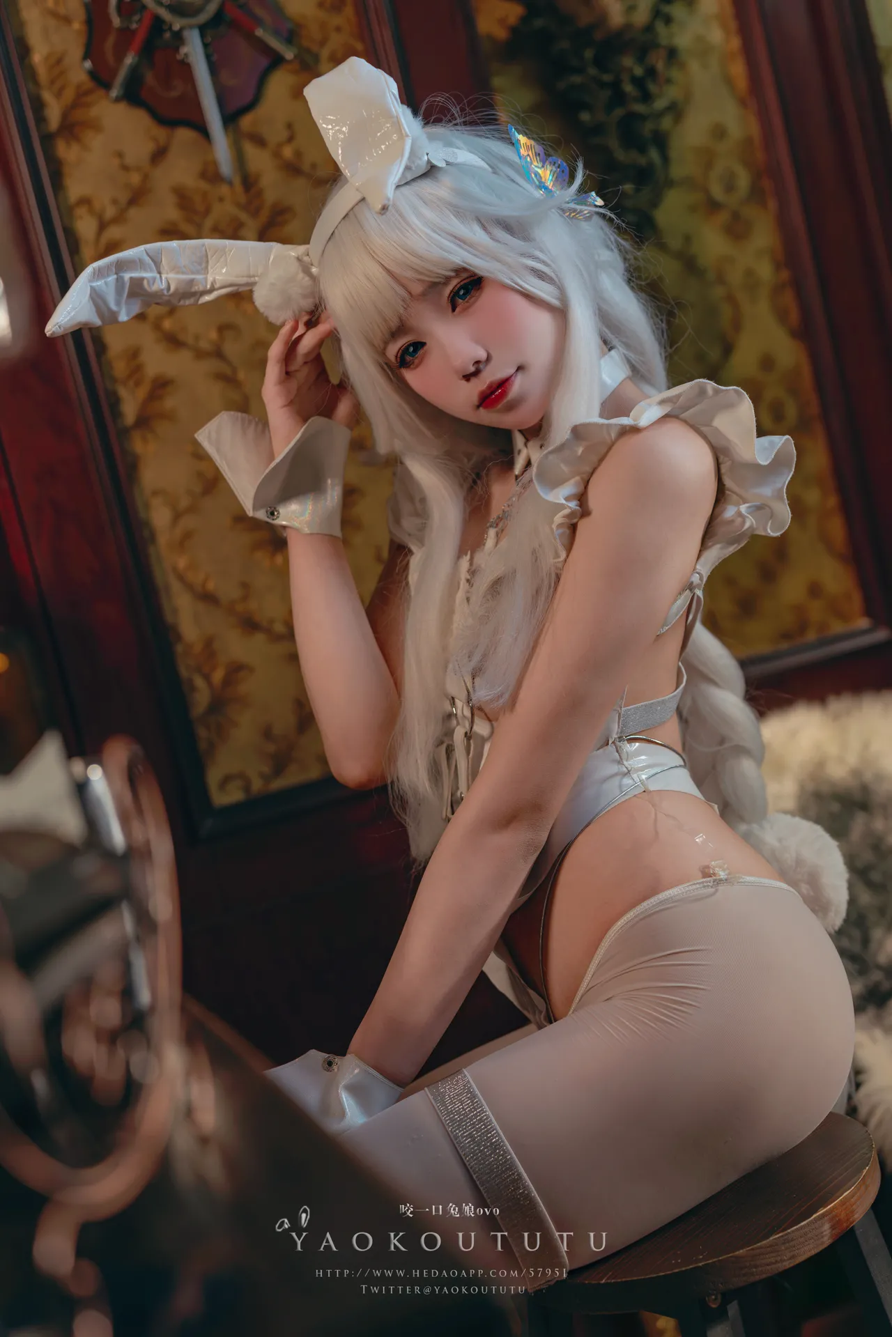 咬一口兔娘ovo 『恶毒酒吧』-erohere16.webp