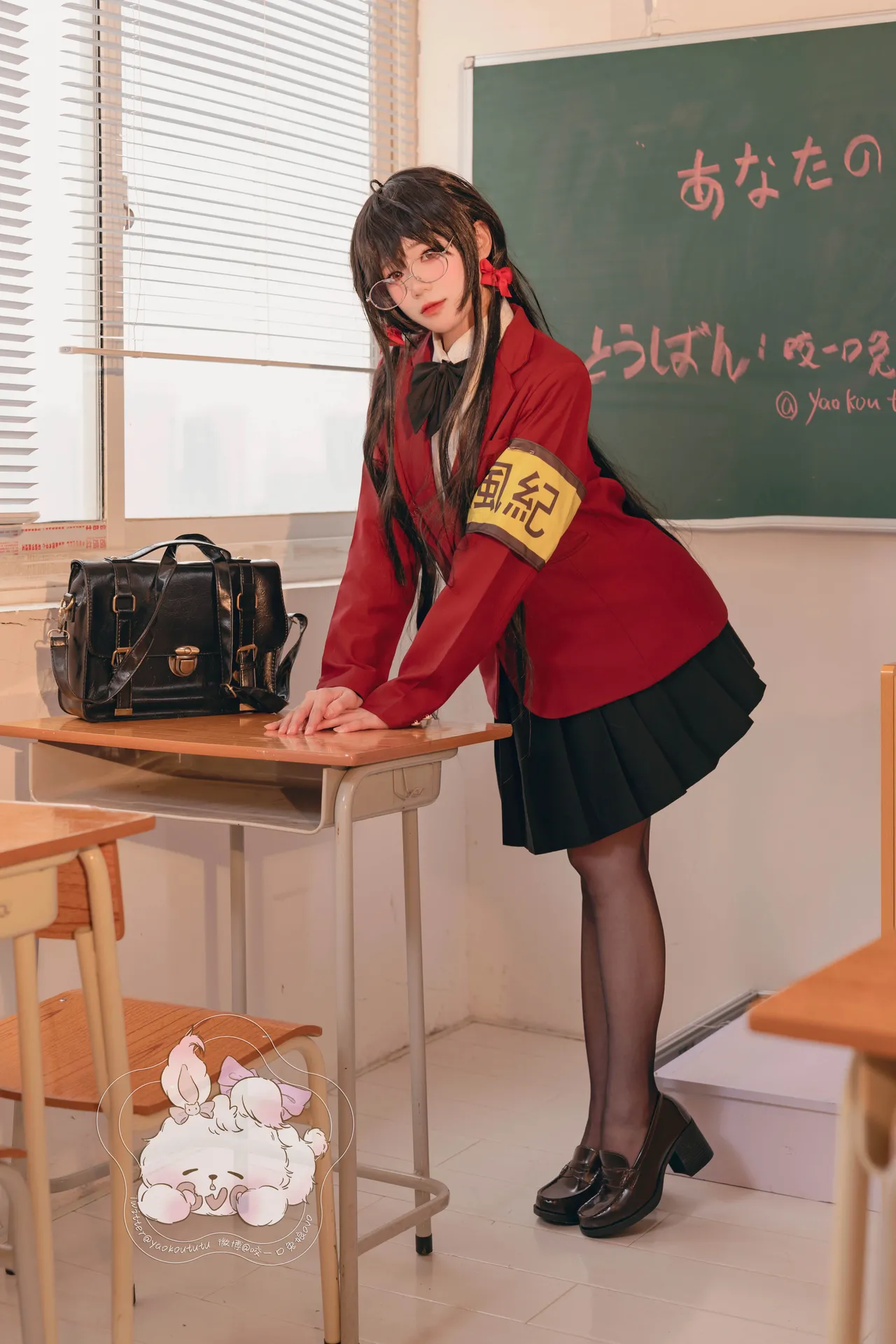咬一口兔娘ovo - 风纪委员大凤-erohere3.webp