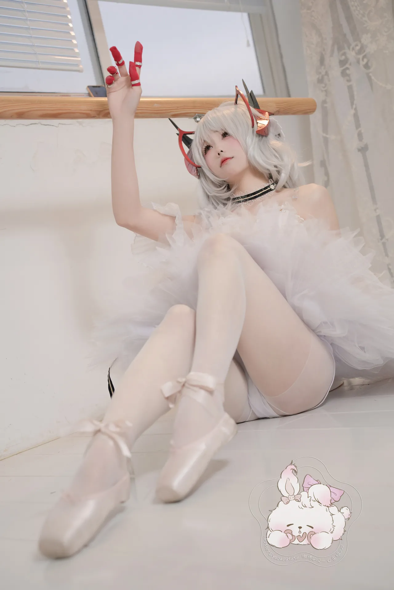 咬一口兔娘ovo - W天鹅之舞-erohere13.webp