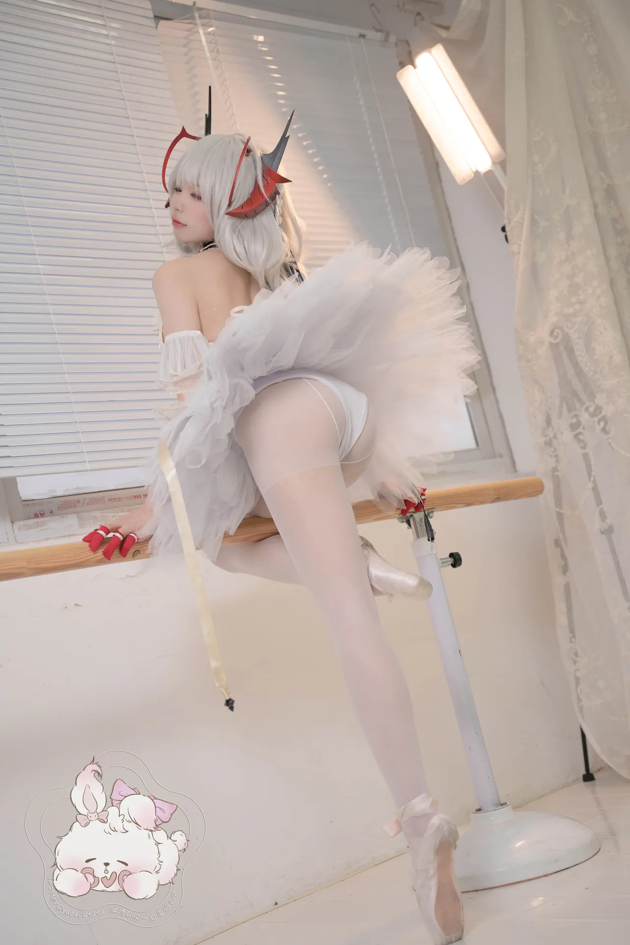 咬一口兔娘ovo - W天鹅之舞-erohere17.webp