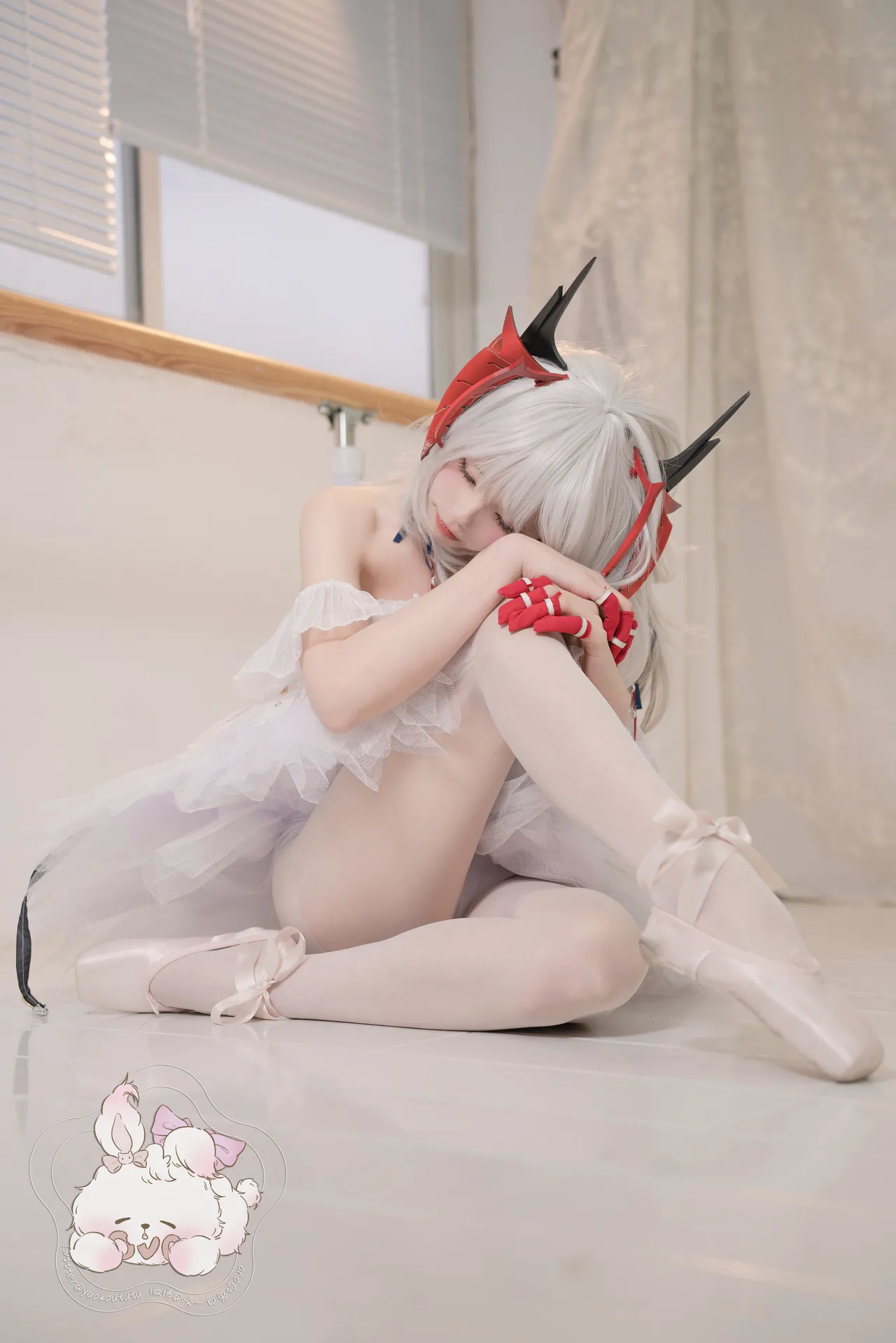 咬一口兔娘ovo - W天鹅之舞-erohere19.webp