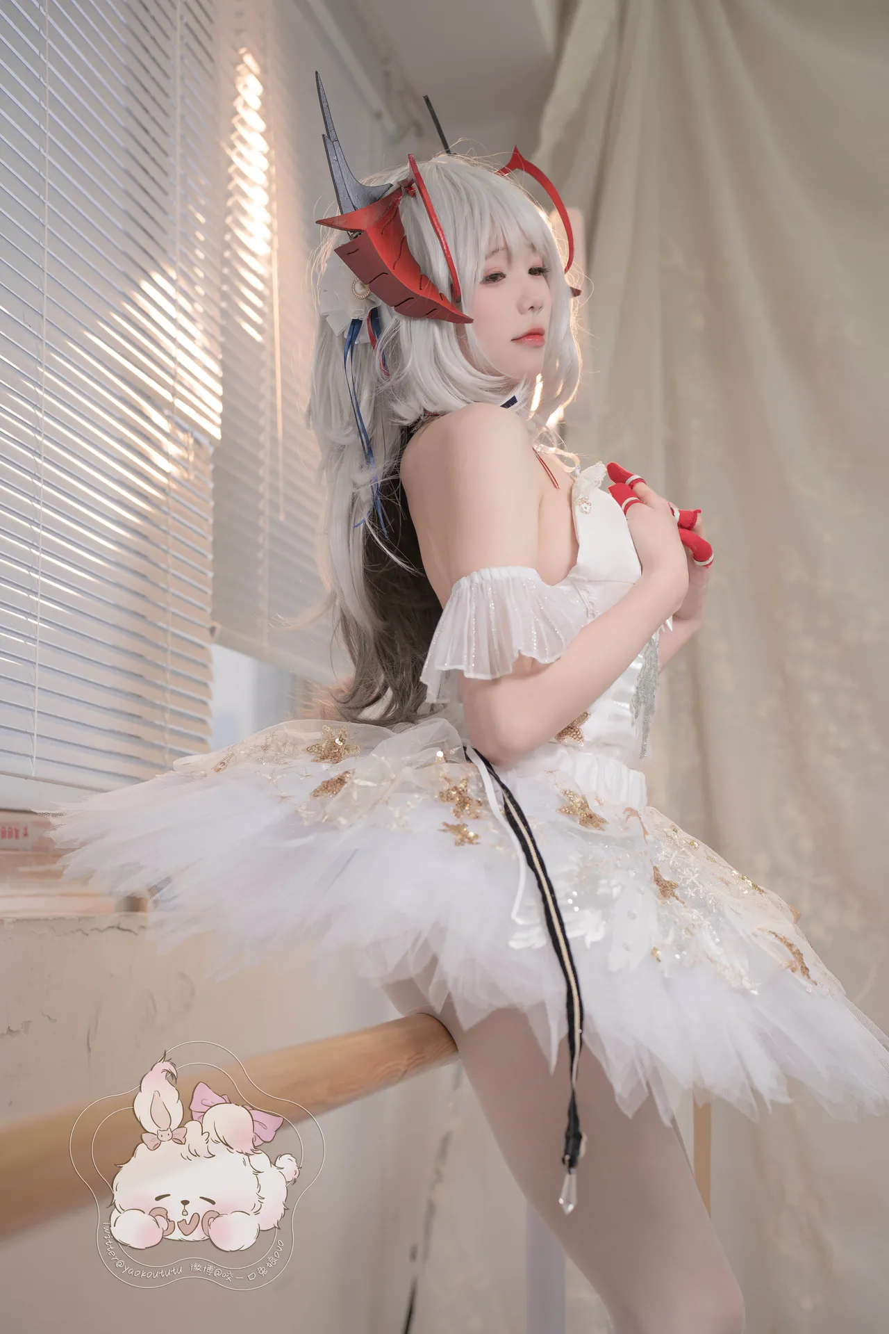 咬一口兔娘ovo - W天鹅之舞-erohere9.webp