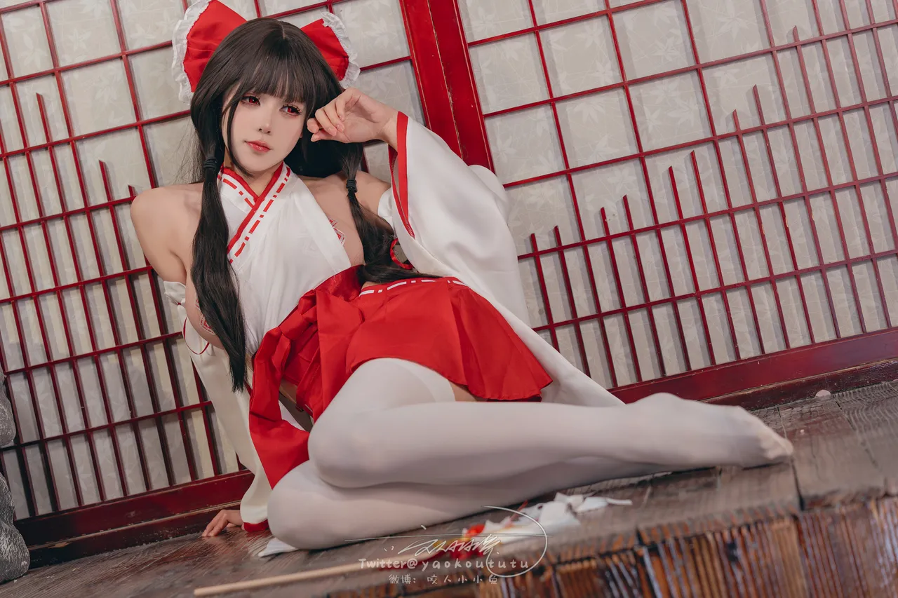 咬一口兔娘ovo-狐之灵梦-erohere4.webp