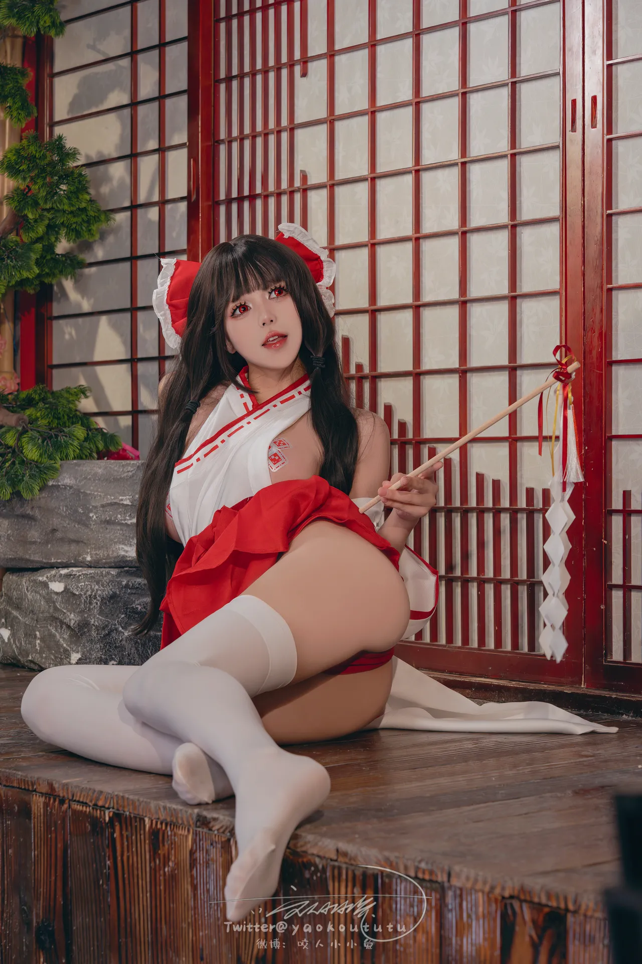 咬一口兔娘ovo-狐之灵梦-erohere7.webp