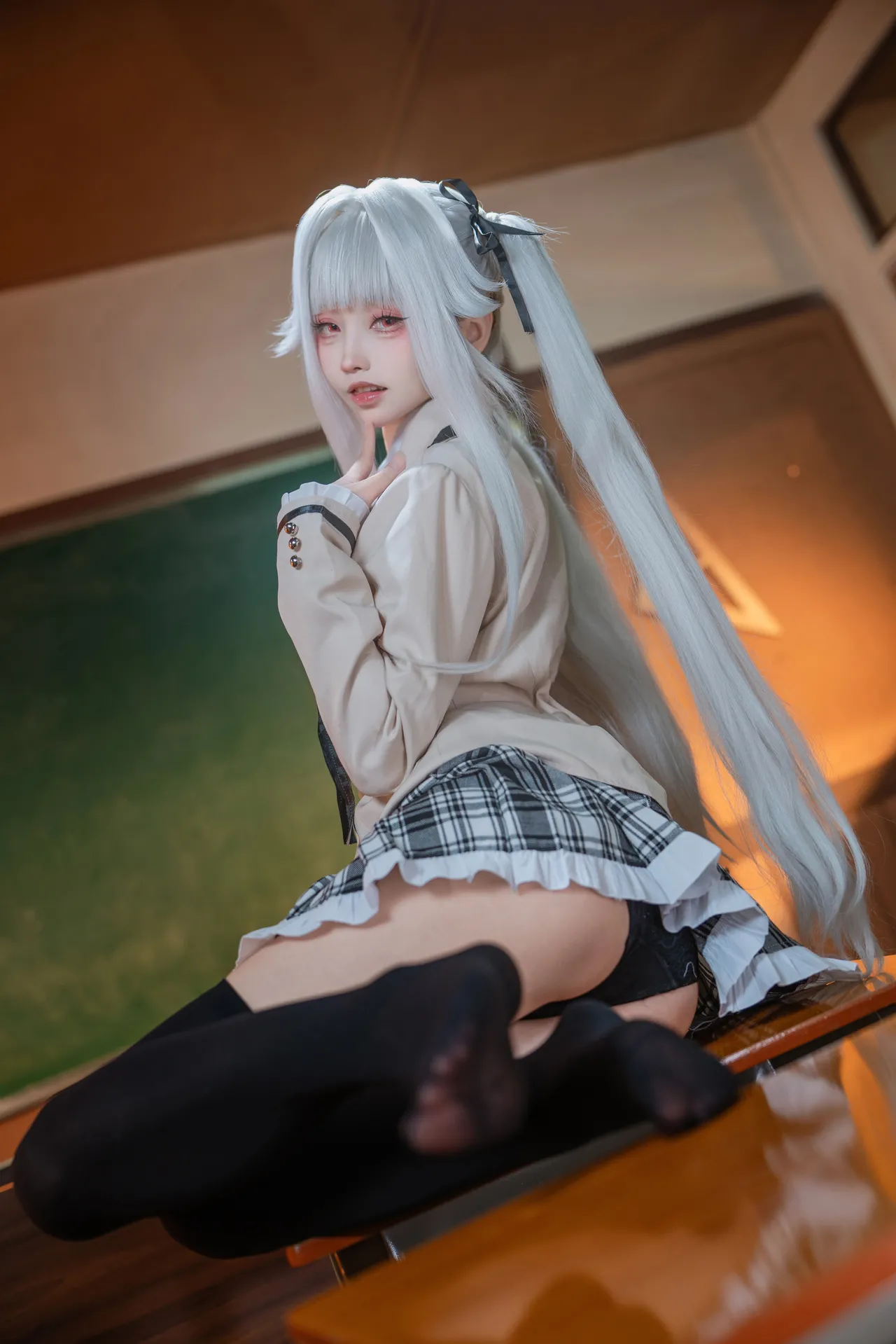 大大卷卷小卷 - 美少女万华镜 篝之雾枝 校服-erohere13.webp