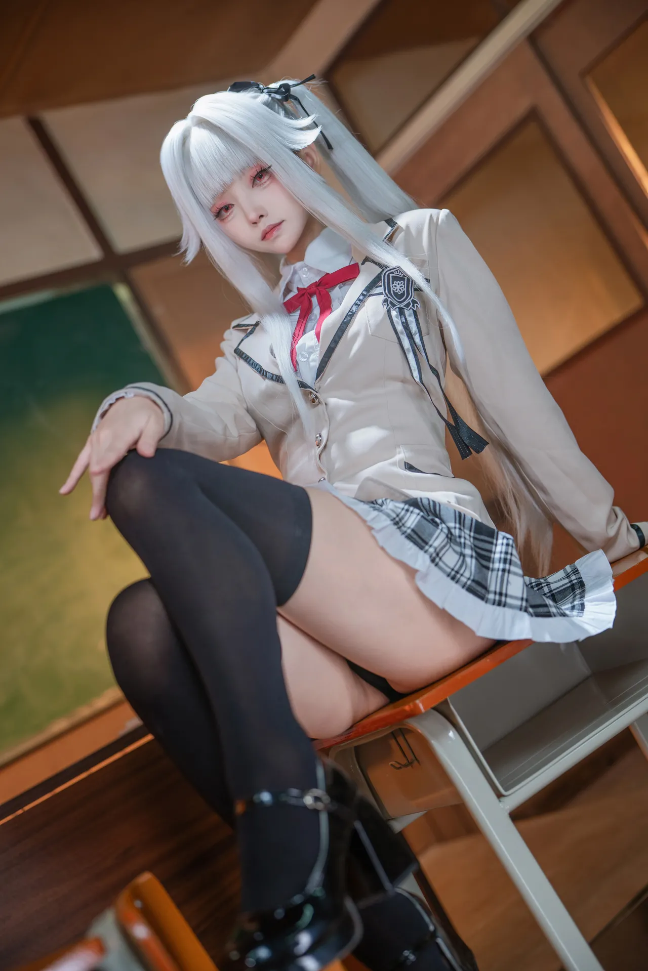 大大卷卷小卷 - 美少女万华镜 篝之雾枝 校服-erohere9.webp