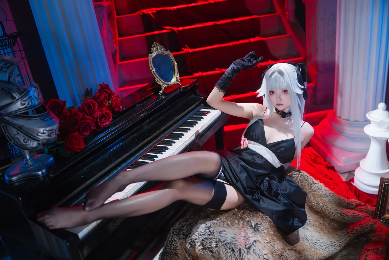 大大卷卷小卷 - 美少女万华镜 篝之雾枝 礼服-erohere11.webp