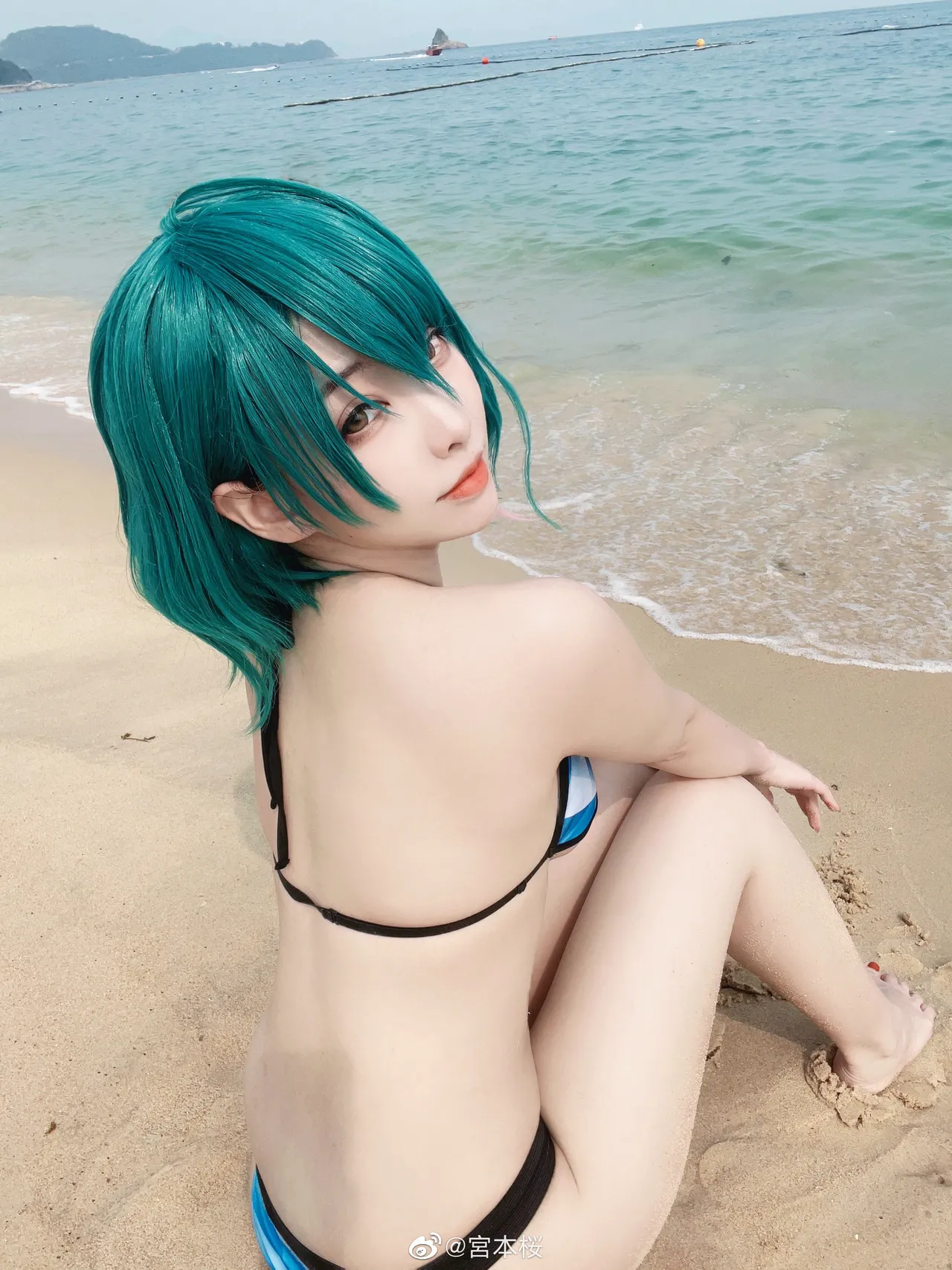 宮本桜 碧蓝航线环泳装-erohere2.webp