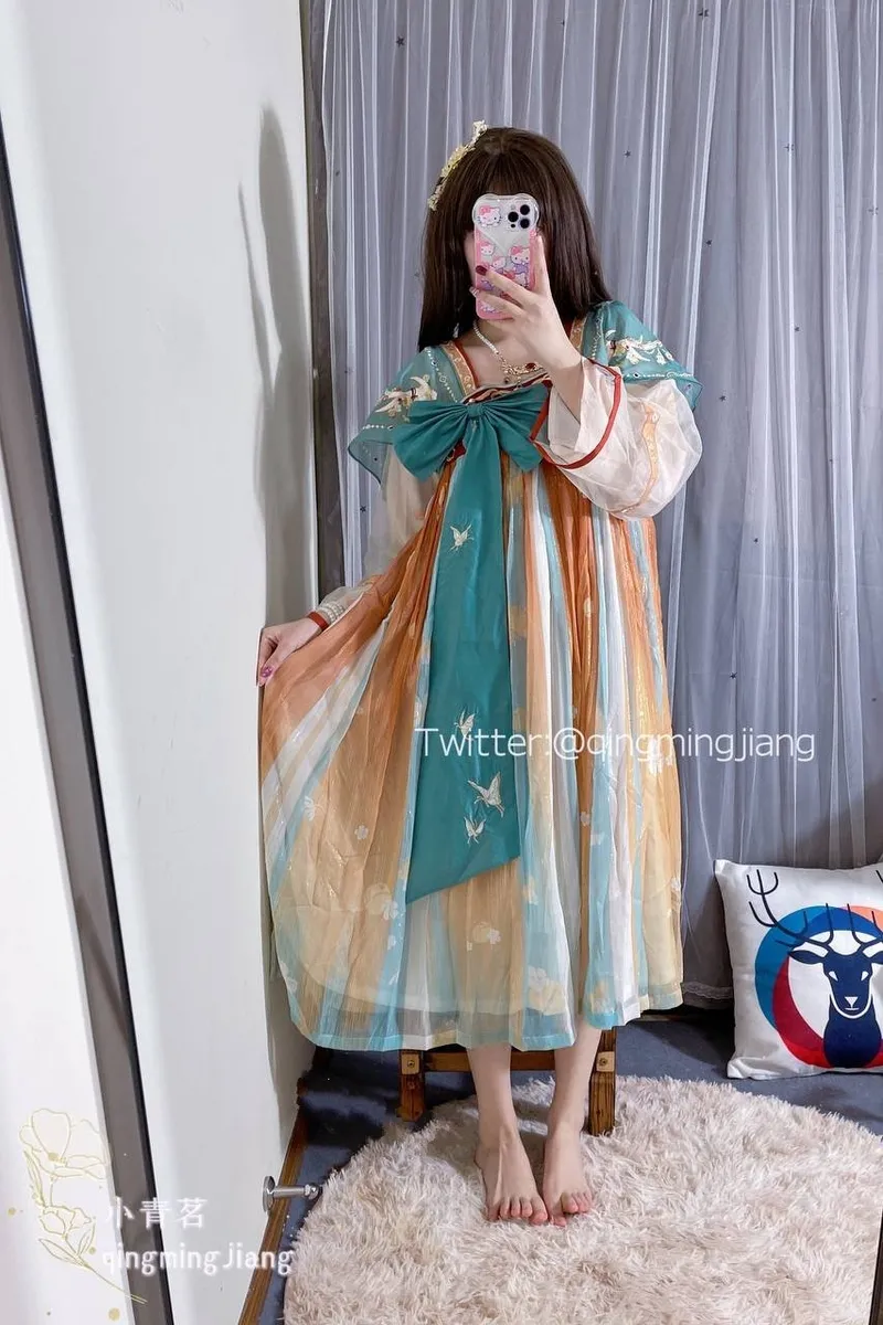 小青茗 (QingmingJiang) cosplay Princess Yaoyao - King of Glory-erohere15.webp