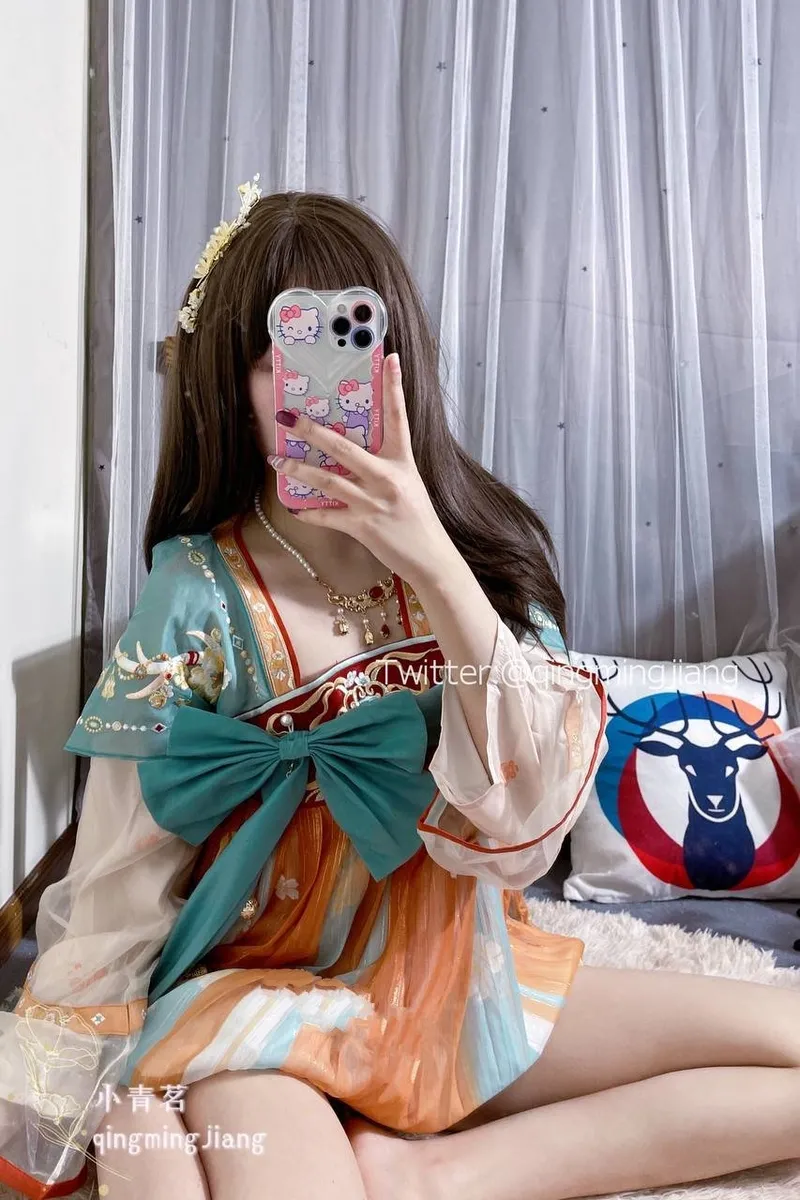 小青茗 (QingmingJiang) cosplay Princess Yaoyao - King of Glory-erohere24.webp
