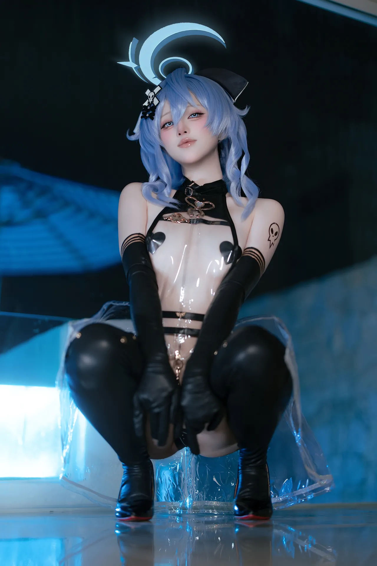屿鱼 - 天雨亚子同人护士 31P 327M-erohere12.webp