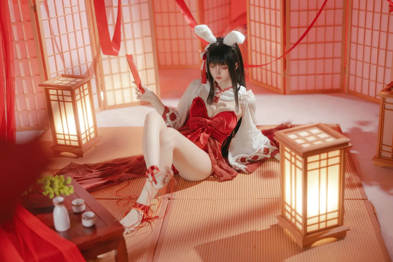 屿鱼 - 碧蓝航线 大山·祈愿的巫女兔 58P 340M-erohere3.webp