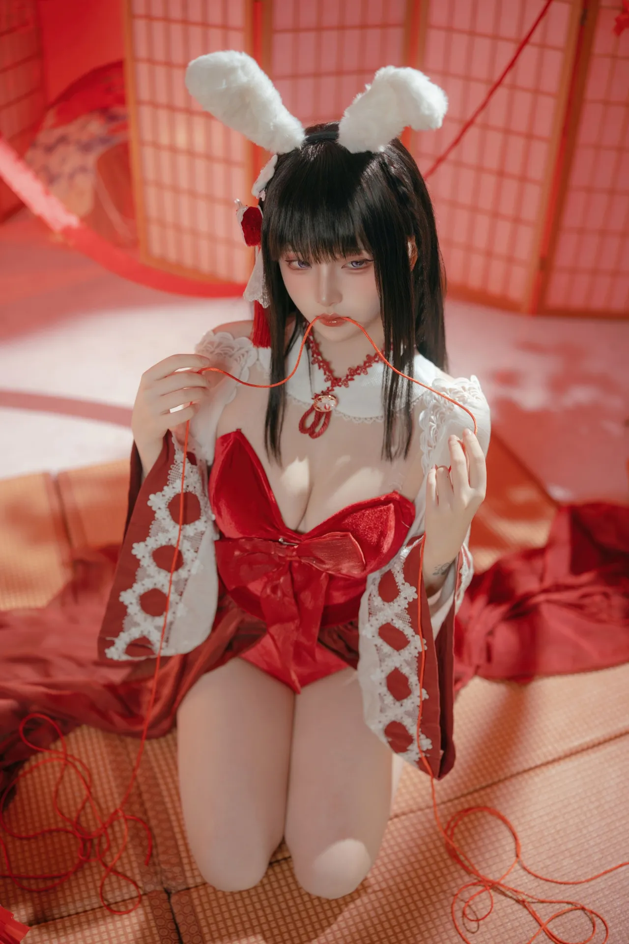 屿鱼 - 碧蓝航线 大山·祈愿的巫女兔 58P 340M-erohere40.webp