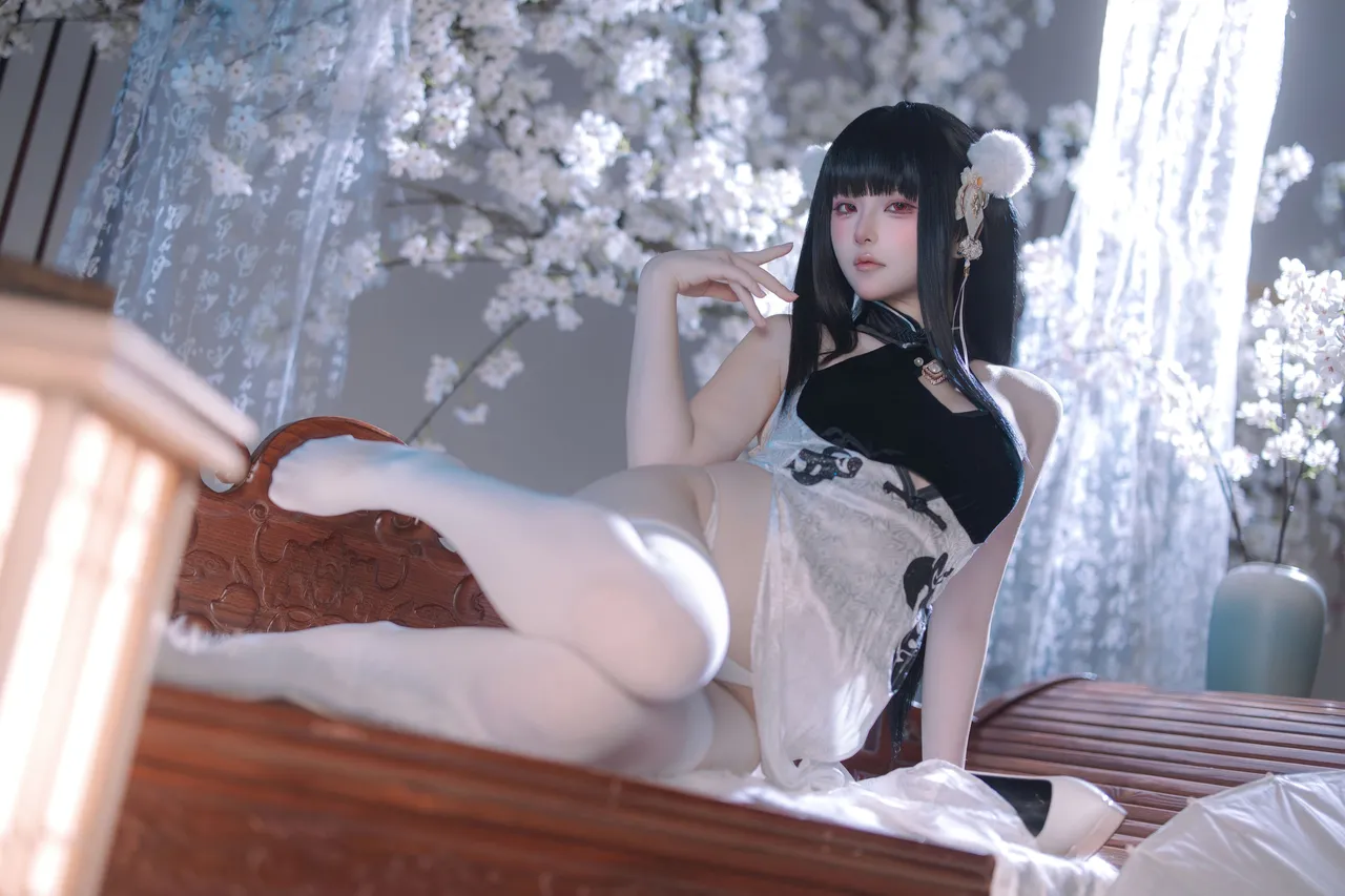 屿鱼Yukako - 碧蓝航线 史特拉塞 艳书美玉-erohere86.webp