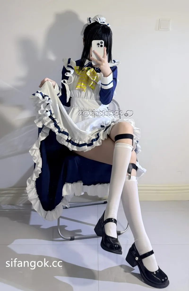 希尔薇 – 枣子姐 Shiki Natsume-erohere2.webp