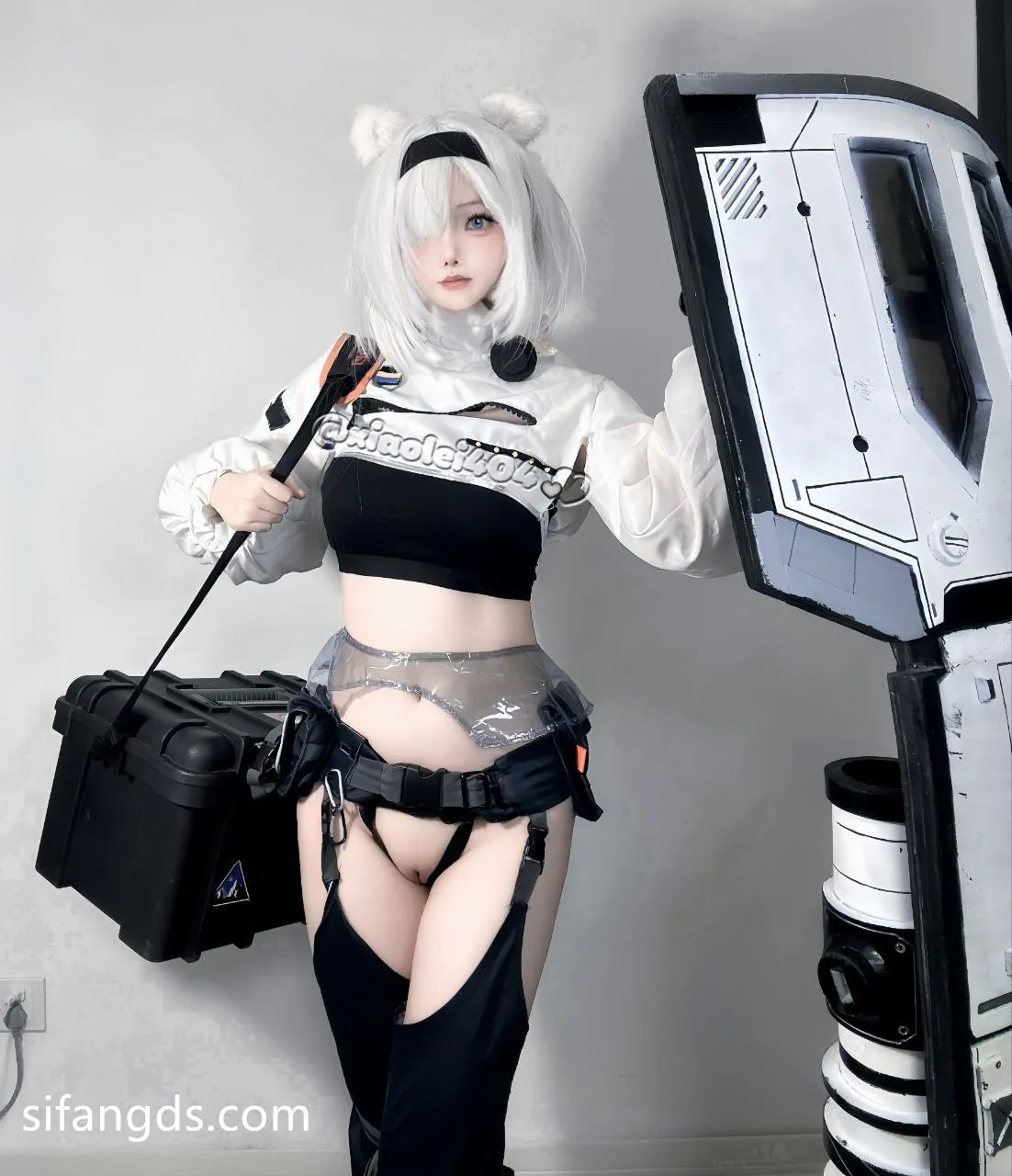 希尔薇 cos (水印)-erohere182.webp