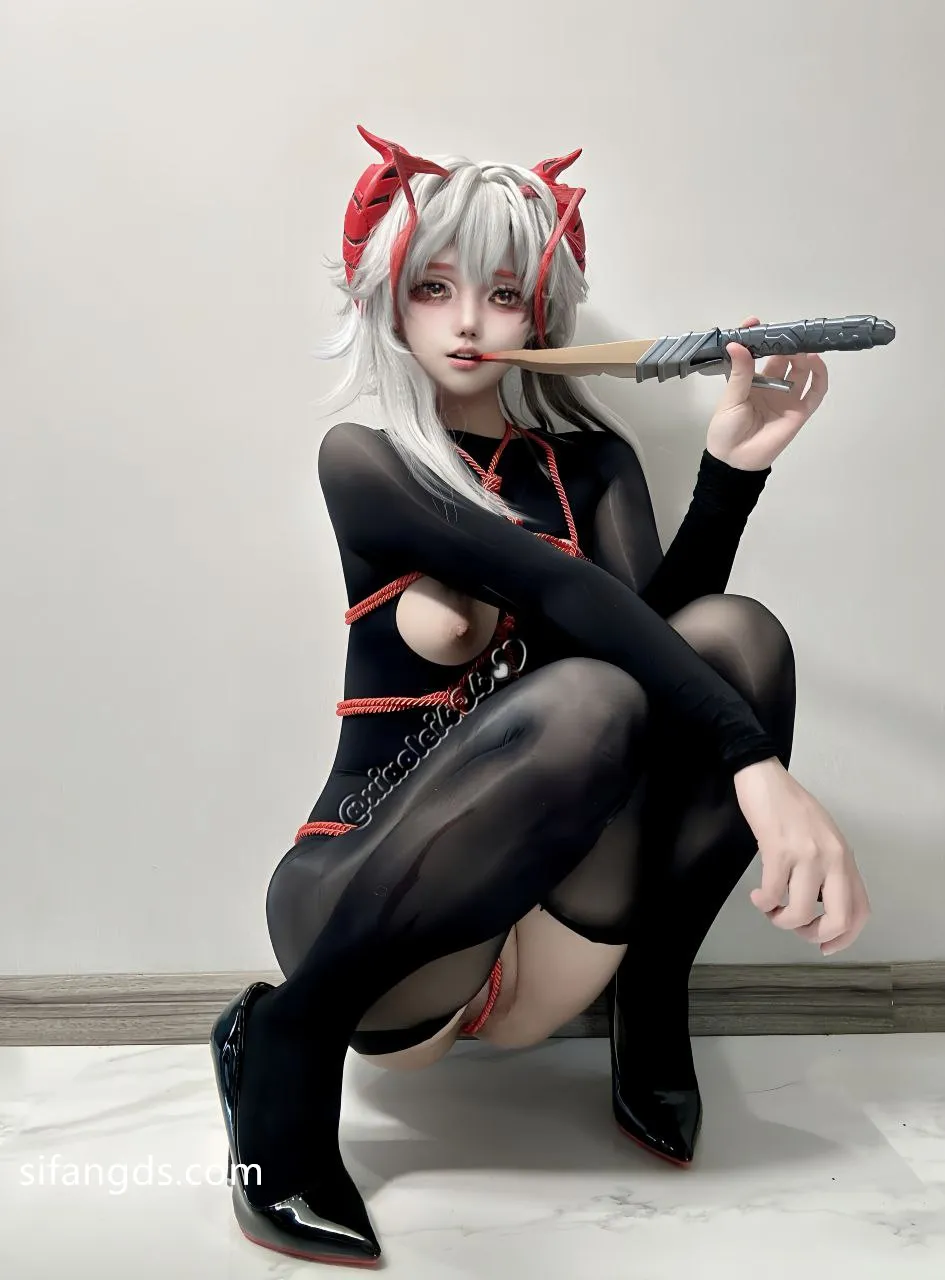 希尔薇 cos (水印)-erohere28.webp